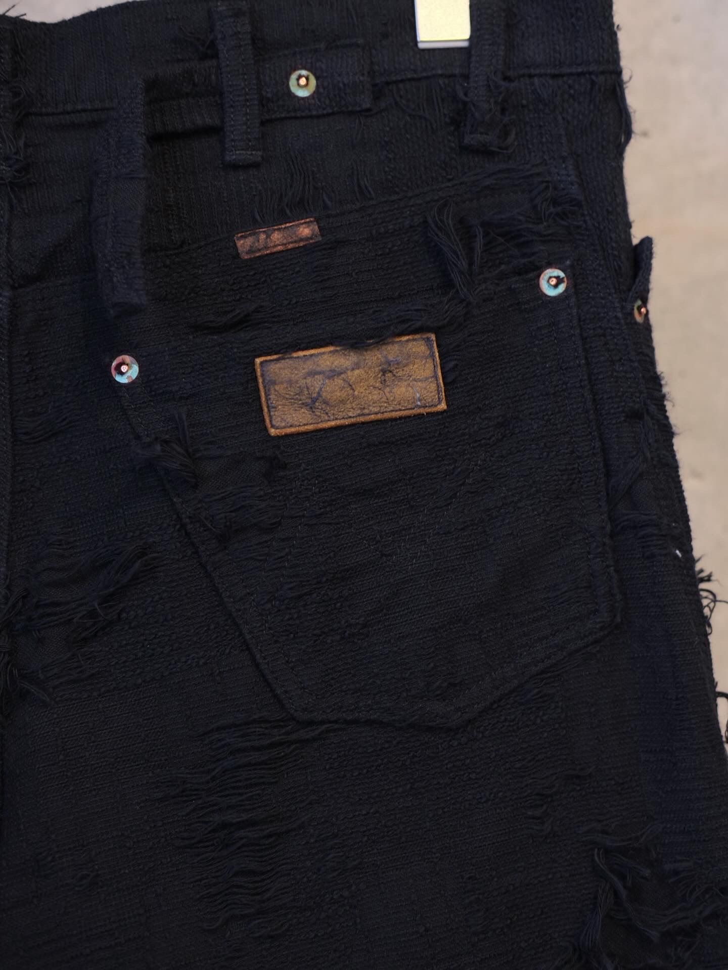 Cut Off Heavy Short Boro Crust (NOIR)