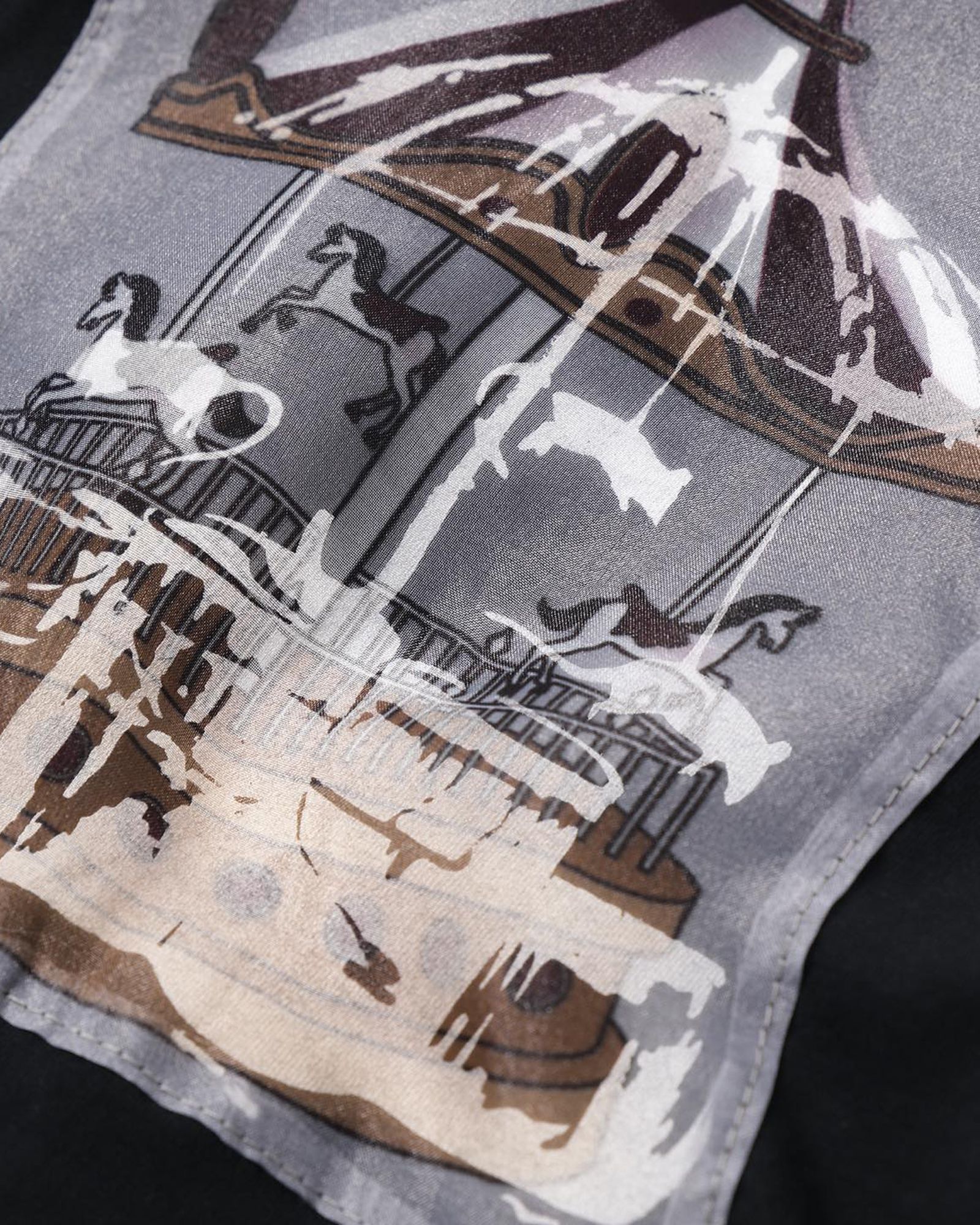 3D Merry Go Round Tee <amok×MAMES×MEDICOM TOY>
