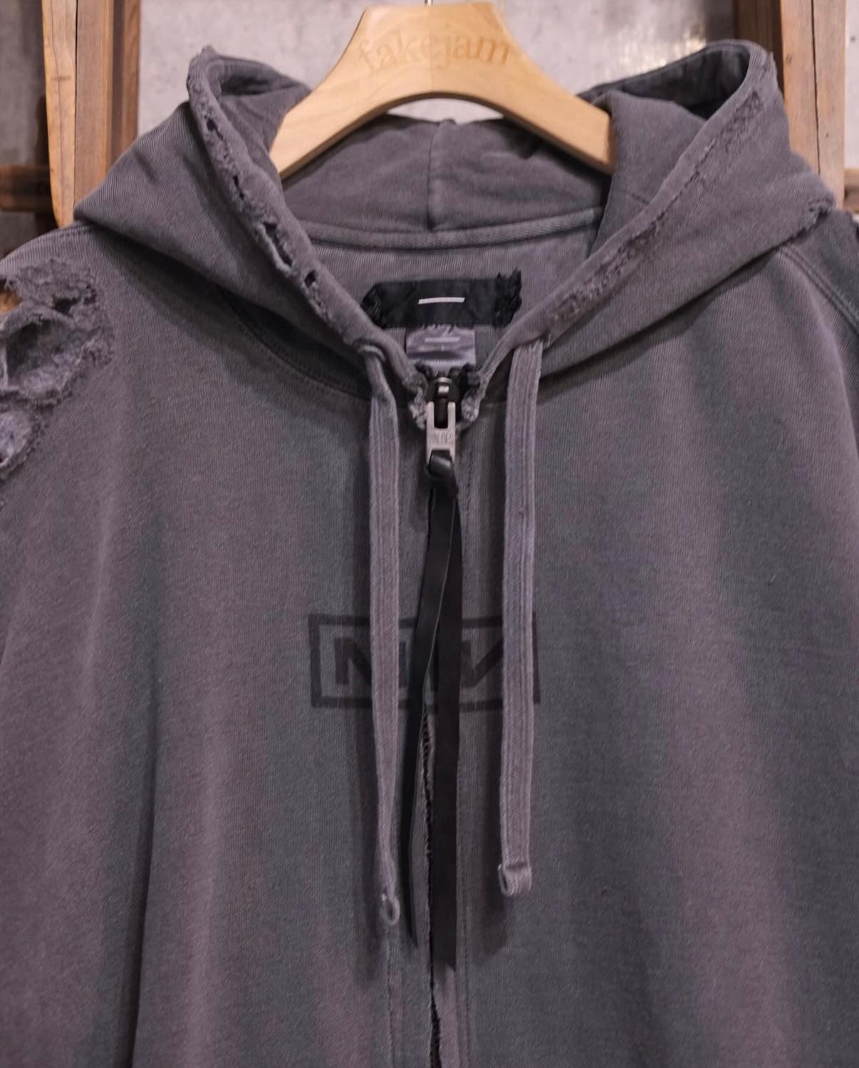 Bootleg Zip Up Hoodie With Damaged