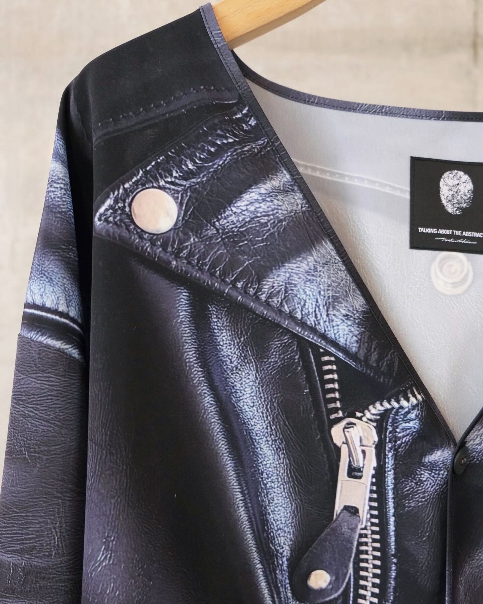 Transfer Cardigan Riders