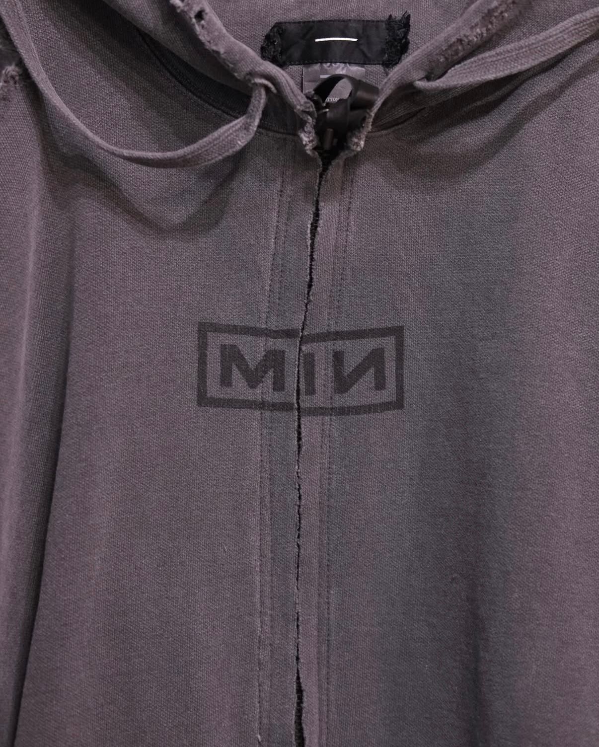 Bootleg Zip Up Hoodie With Damaged