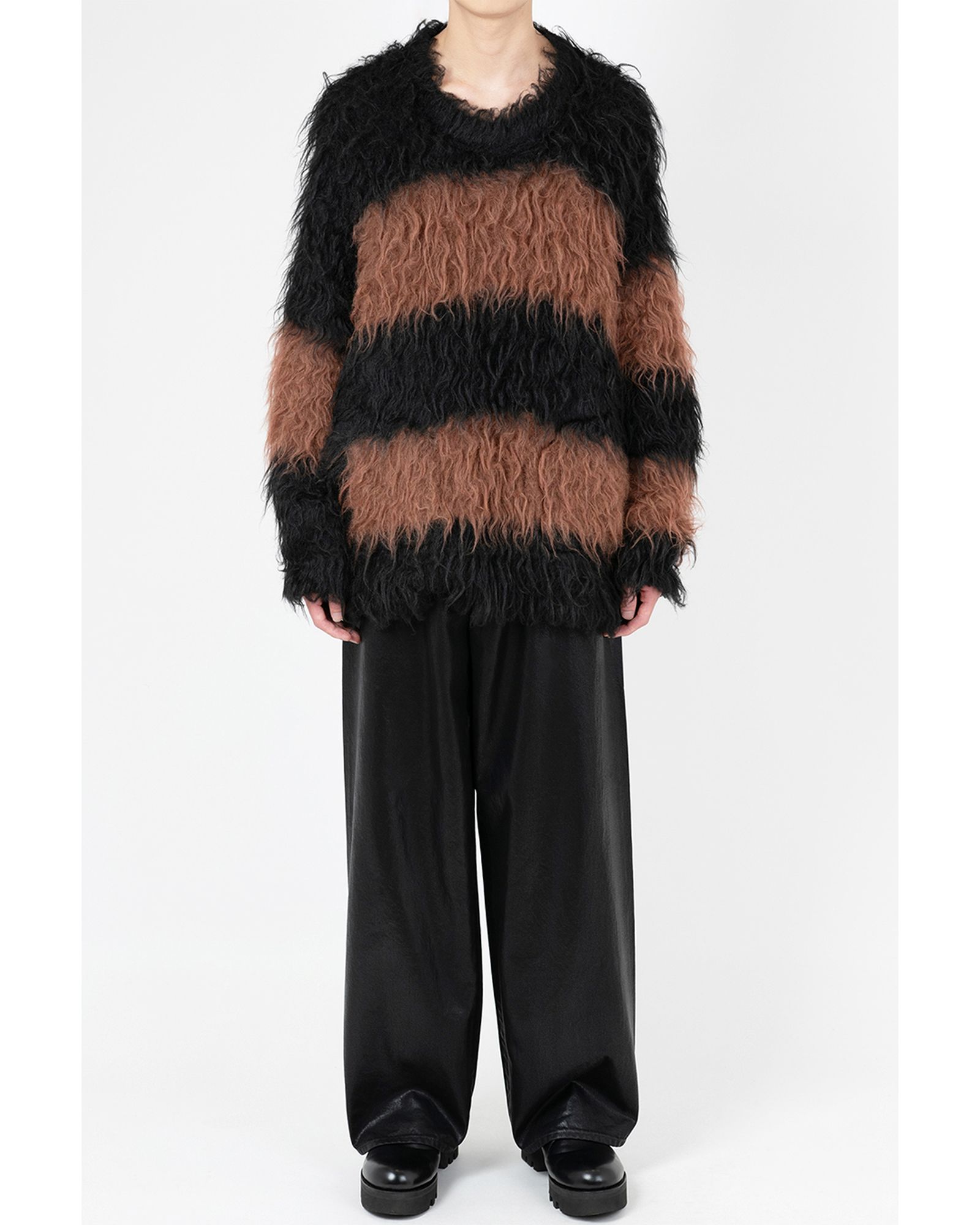 Shaggy Border Knit Pullover