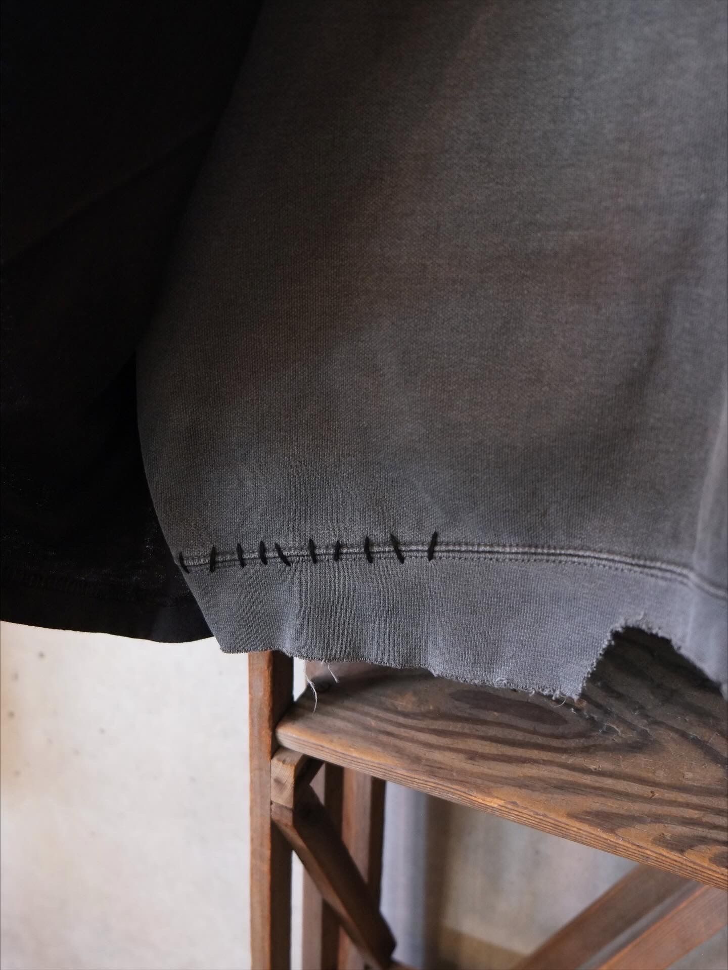 Bootleg Layered Crew Sweat(A MAN'S SHADOW)