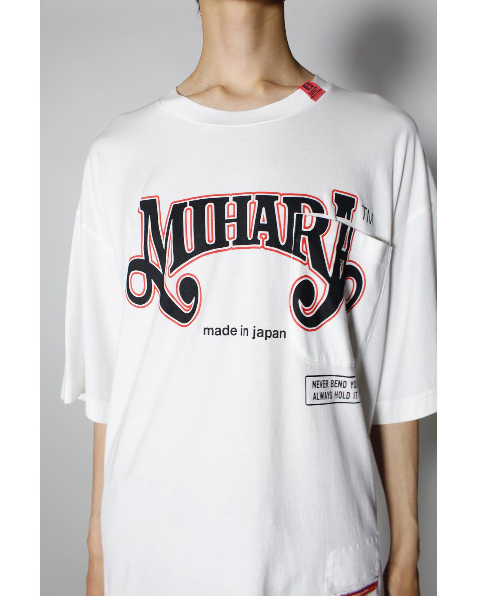 MIHARA Printed T-shirt