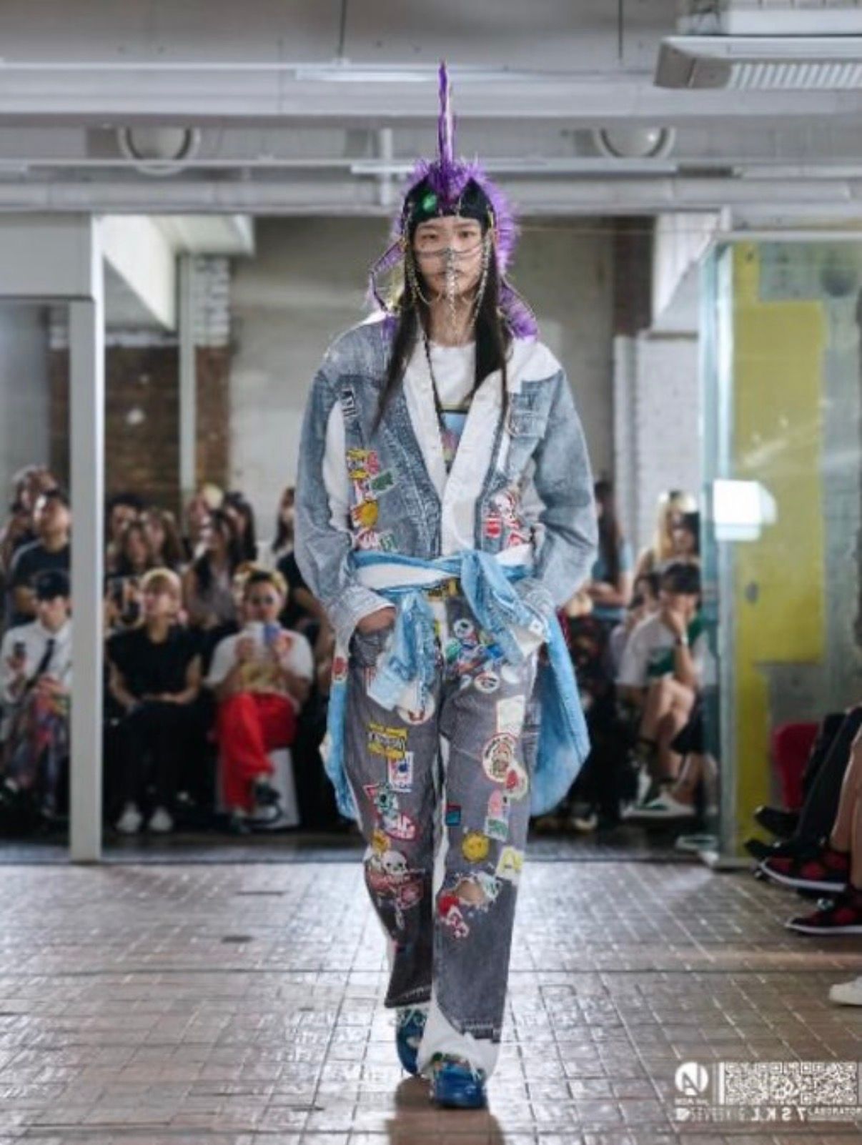 MEMORIES "STINK BOMB" S/SL Tee