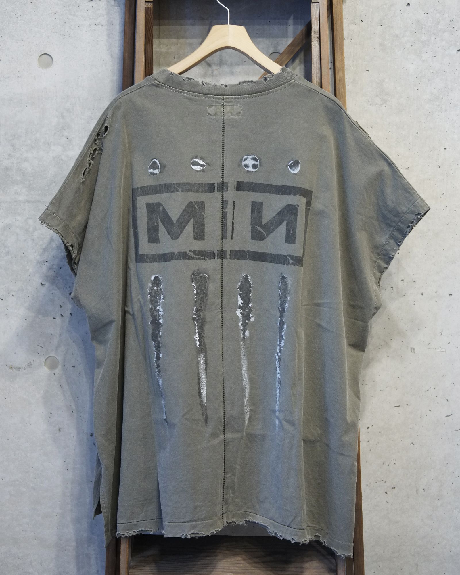 Bootleg Tunic with DAMEGED (SHINE)
