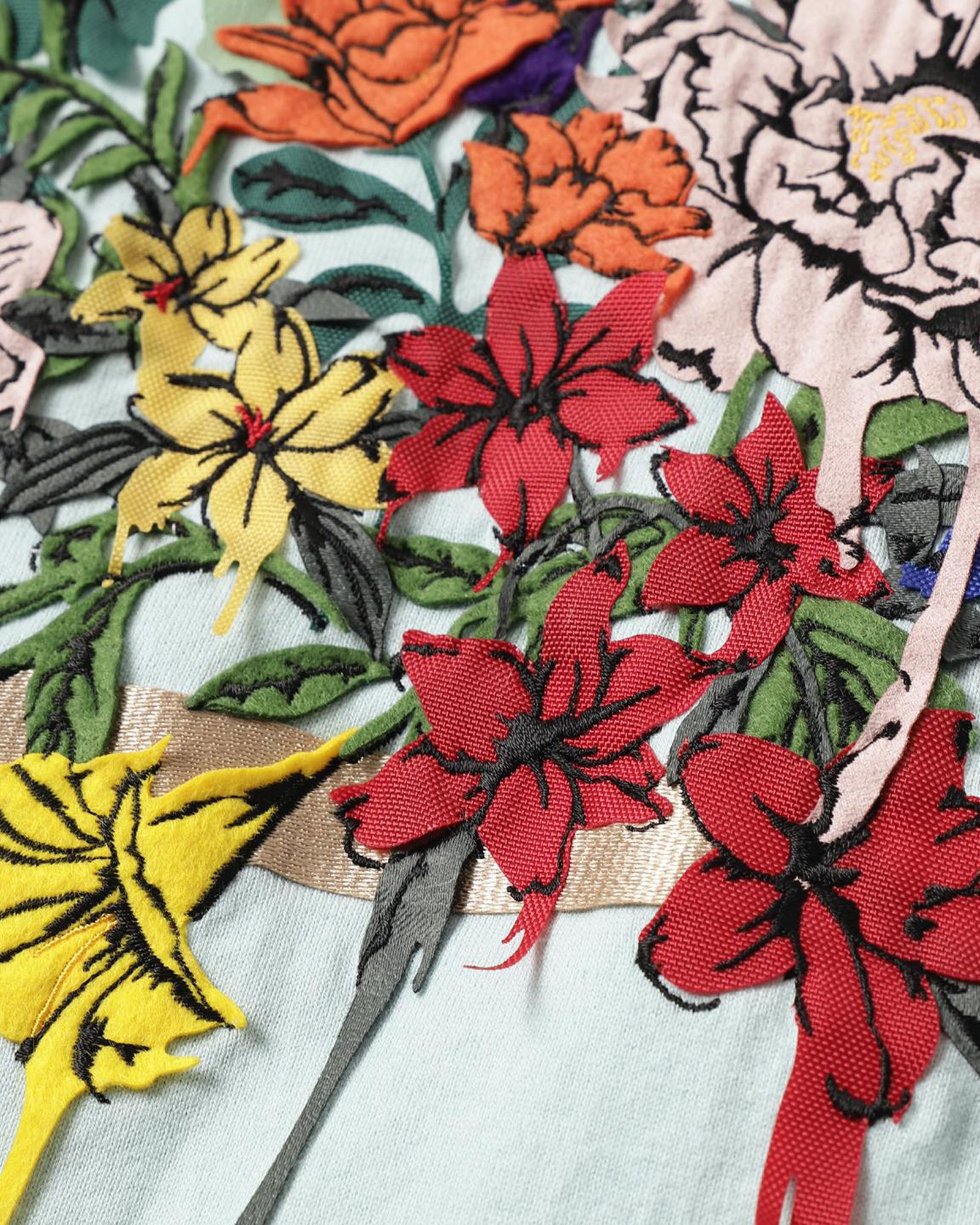 Non-Standard Embroidery Bigtee