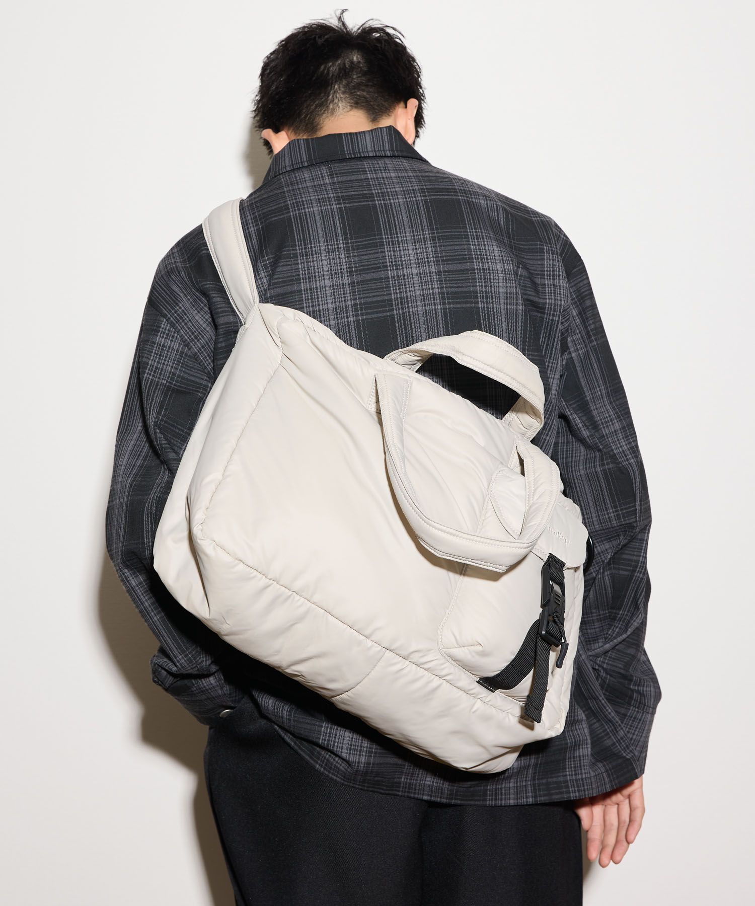 PADDING SHOULDER BAG / パディング ショルダーバッグ / ライトグレー / MTM-BG-0316-25-C