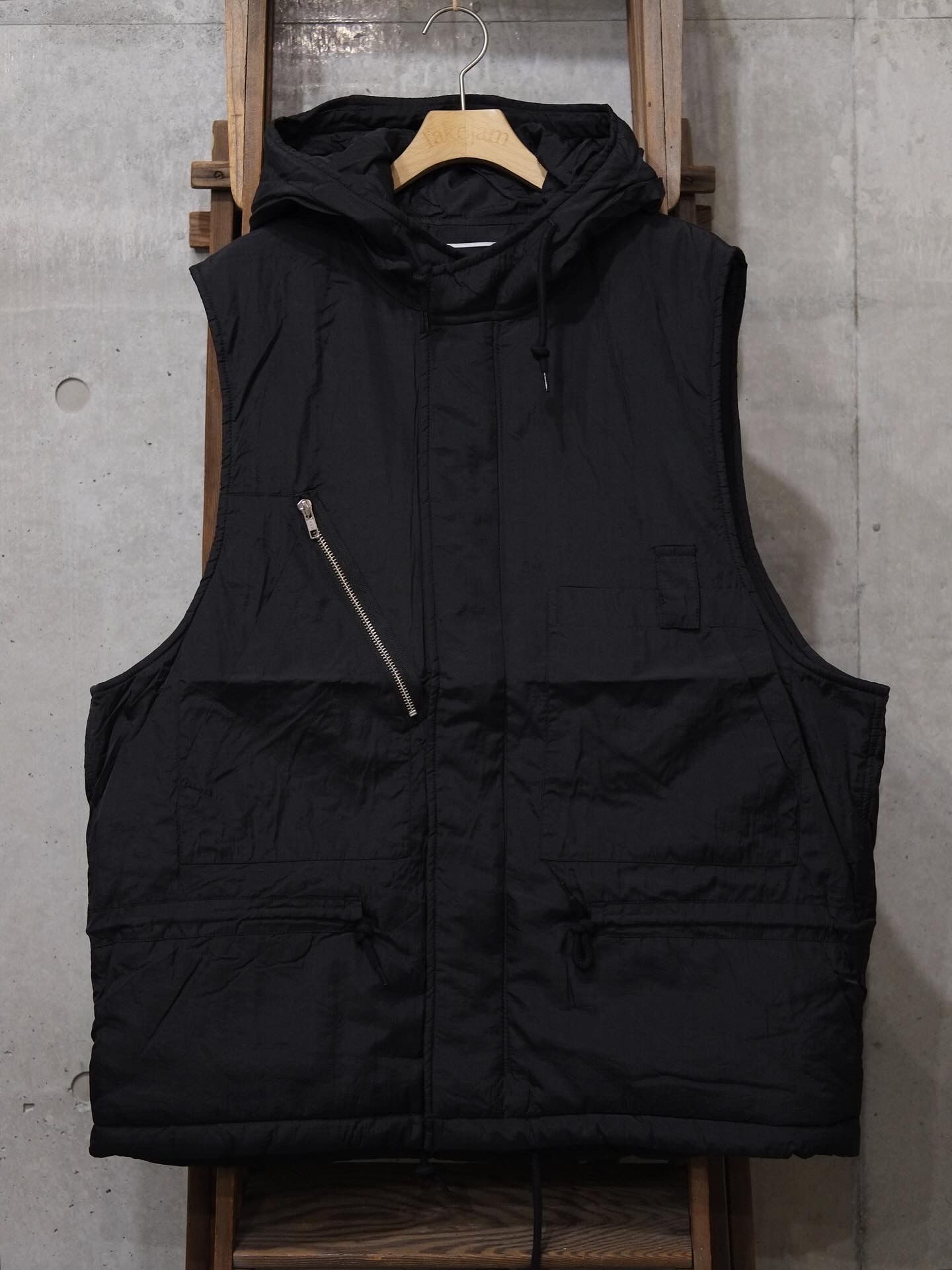 Double Cushy Hooded Jacket