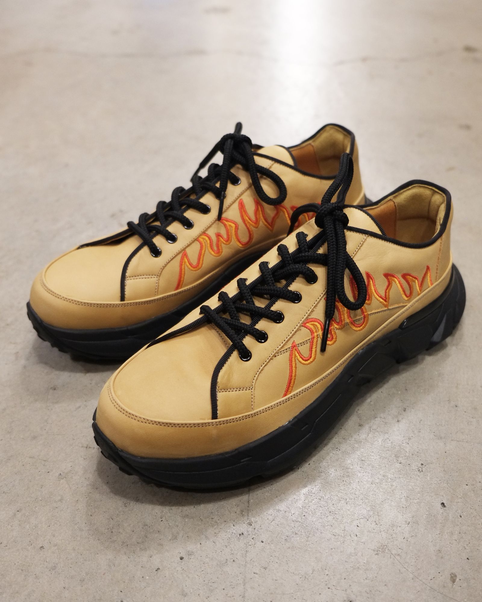 TENDER PERSON - Flame Embroidery Shoes | fakejam