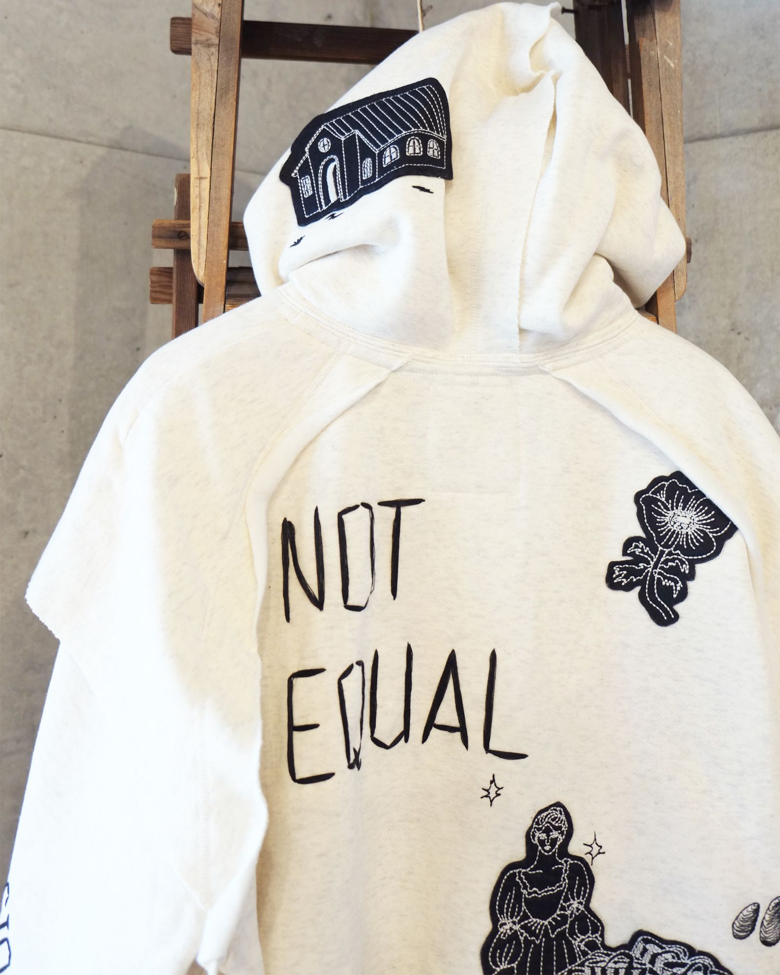 I Normie Zip Hoodie / ジップアップパーカー / ホワイト / SW-SV-NRA-1001