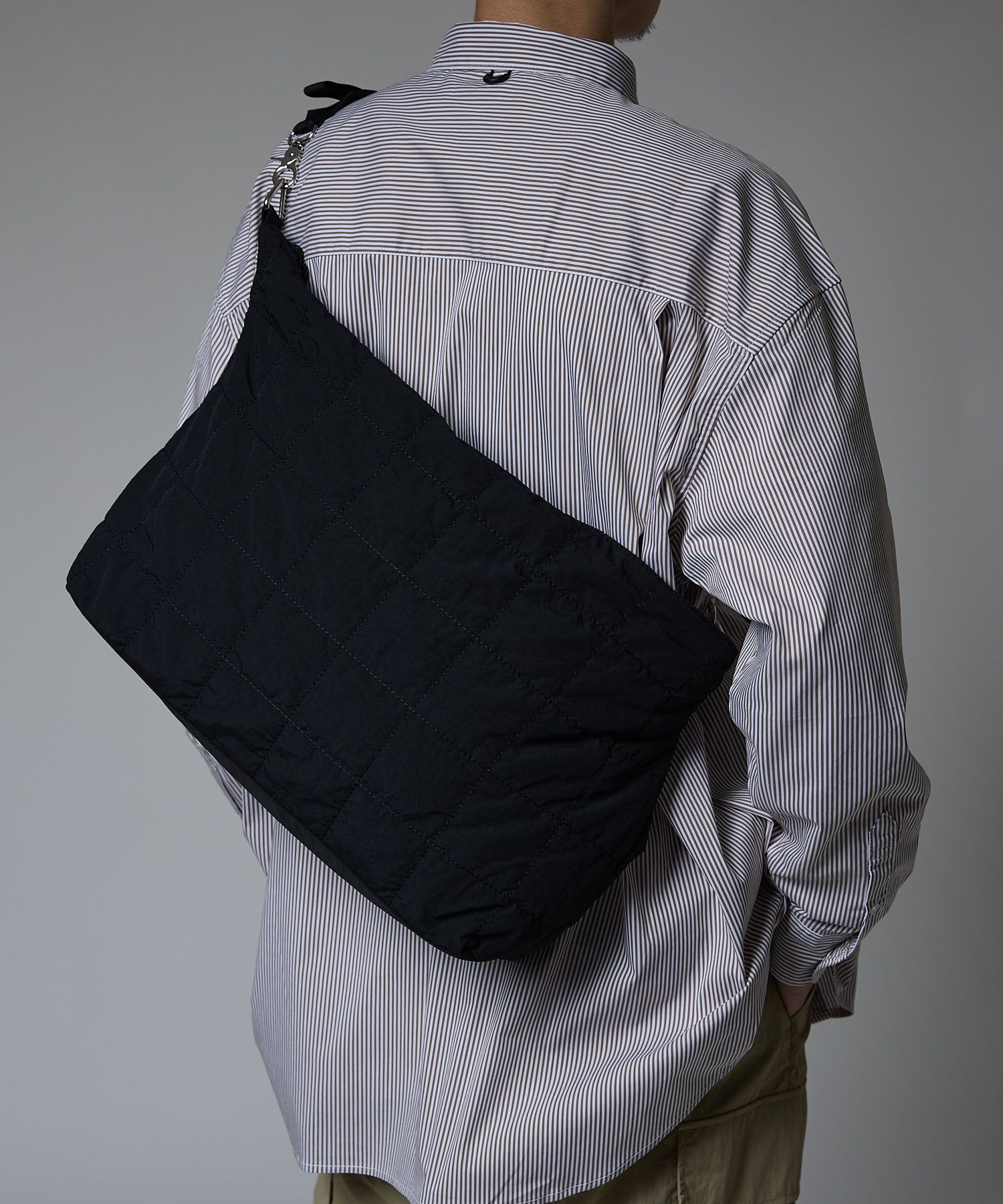 QUILTING POUCH SHOULDER BAG / キルティング ポーチ ショルダーバッグ / ブラック / MTM-BG-0162-23-C
