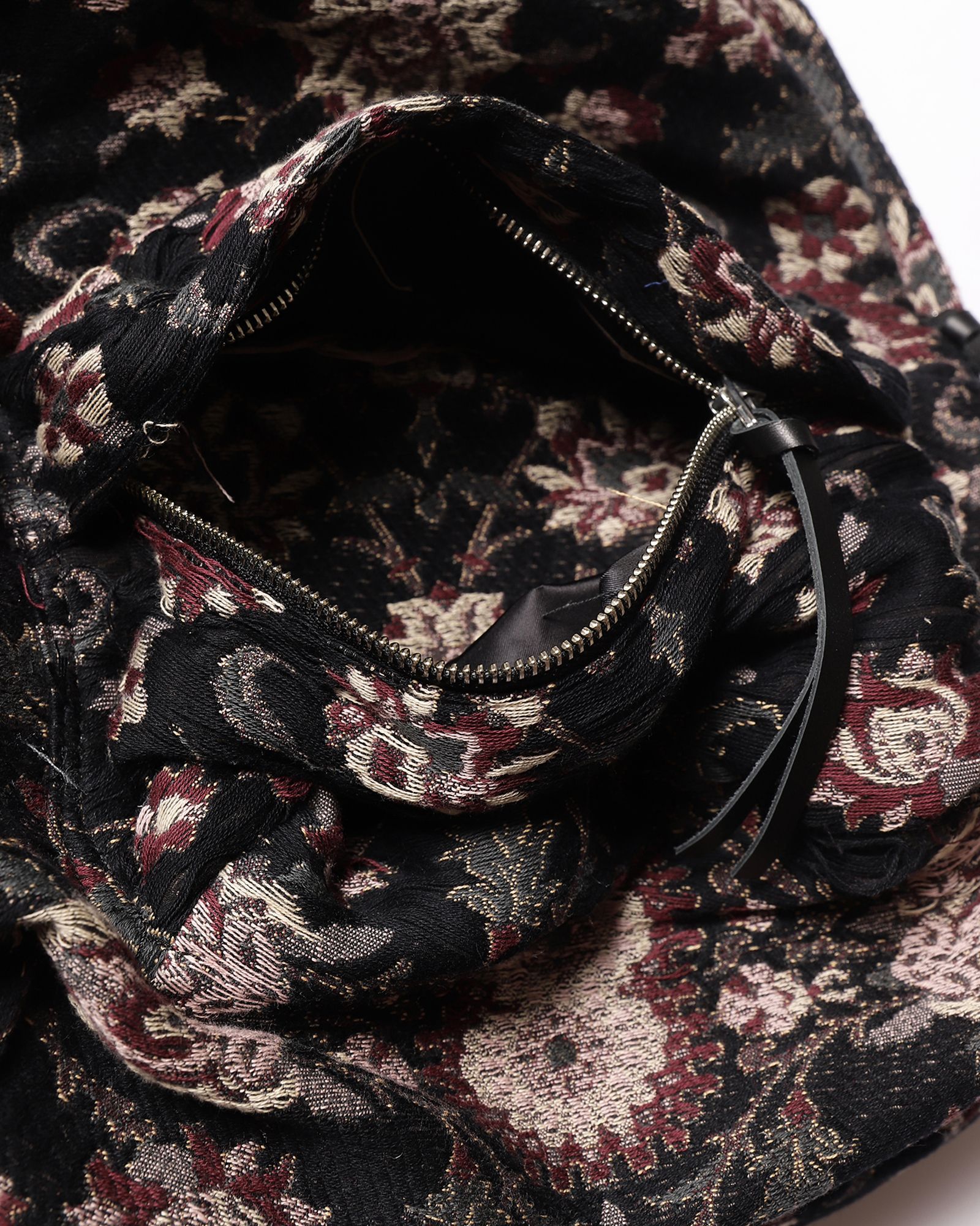 Dichotomic Jacquard Bag