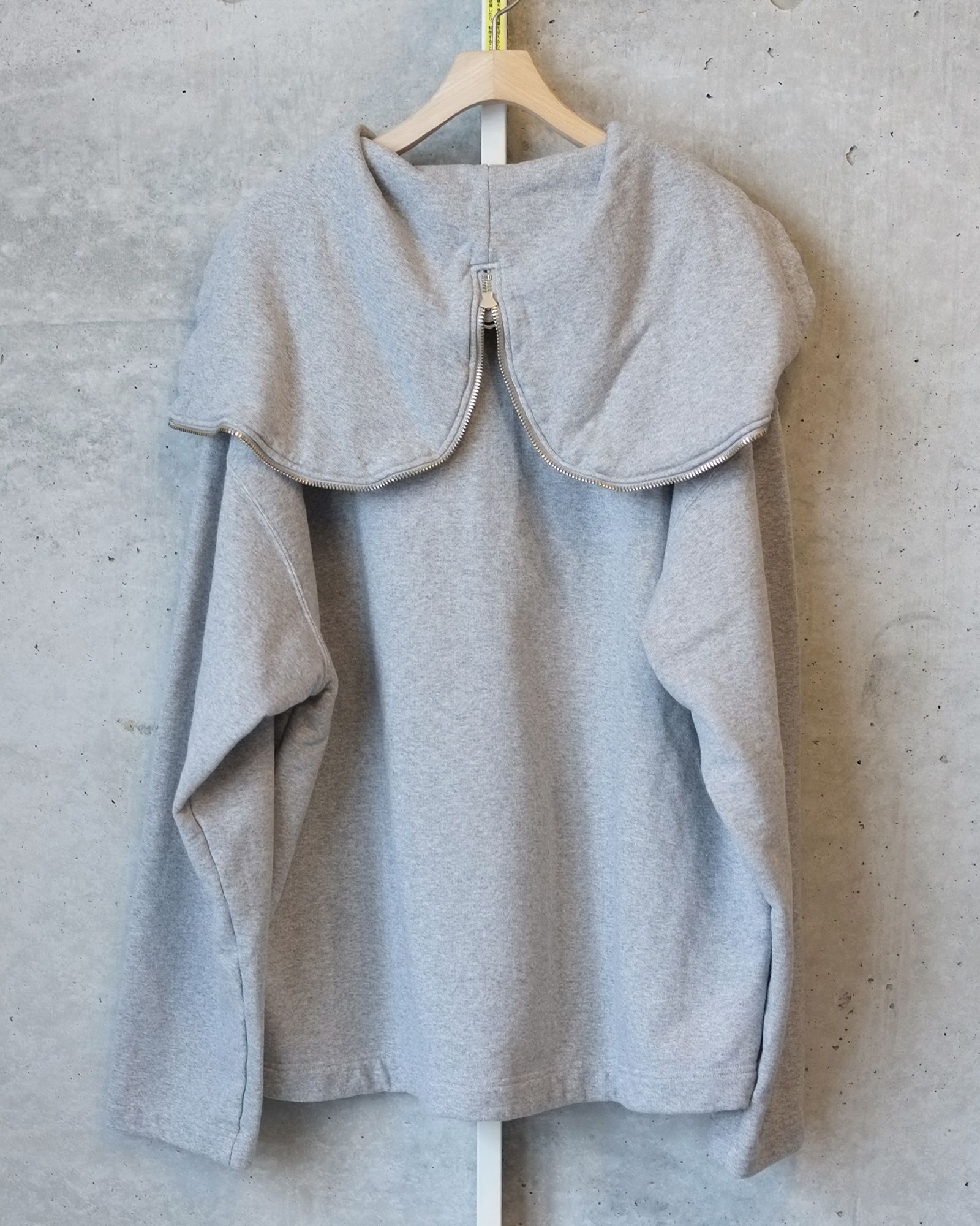 Harf Zip Pullover Hoodie