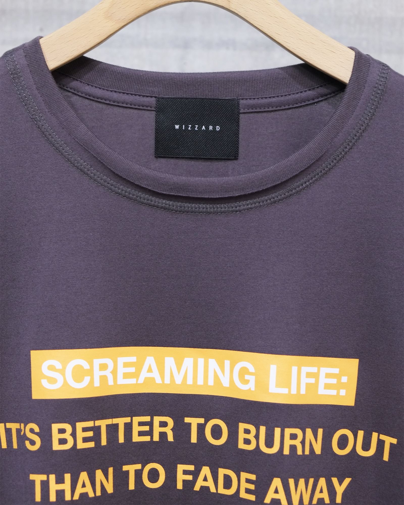 Graphic T-Shirts "SCREAMING LIFE"