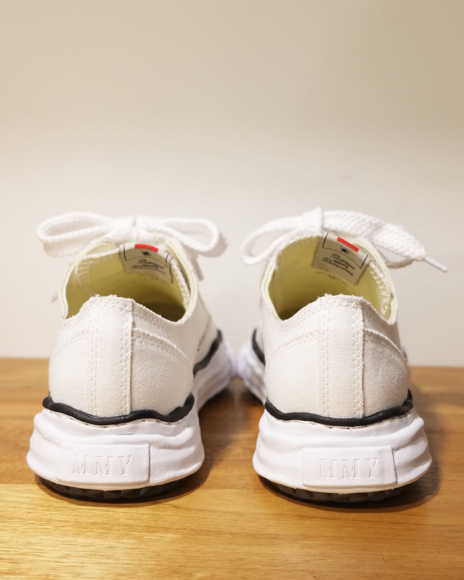 "PETERSON" OG Sole Canvas Low-top Sneaker