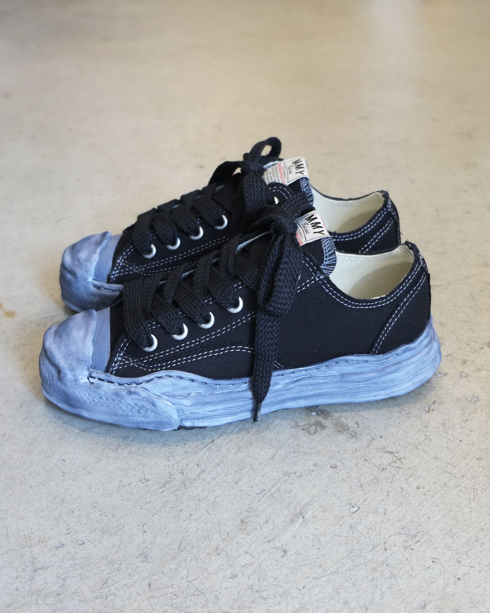 "HANK" OG Sole Over-Dyed Canvas Low-top Sneaker