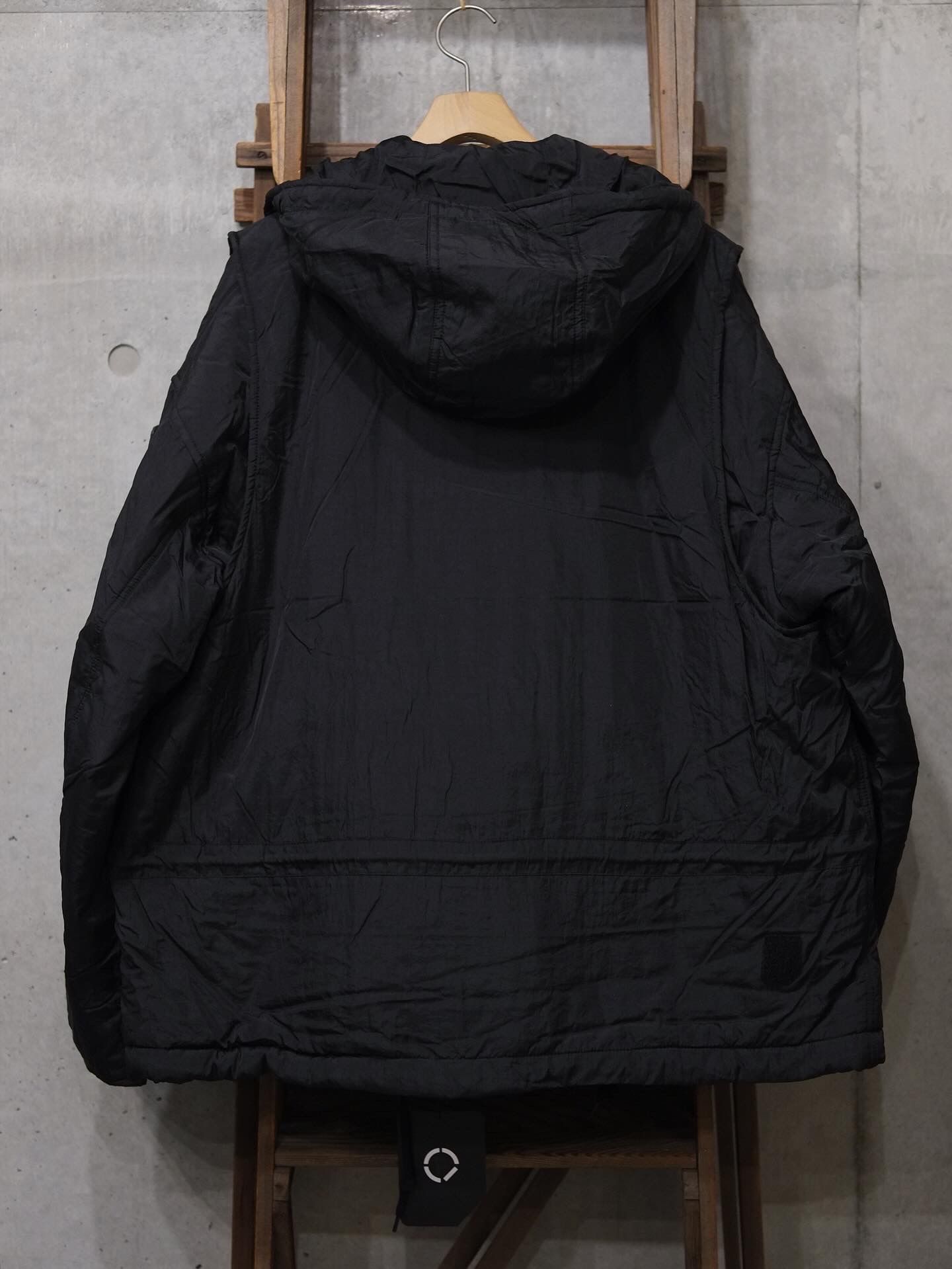 Double Cushy Hooded Jacket