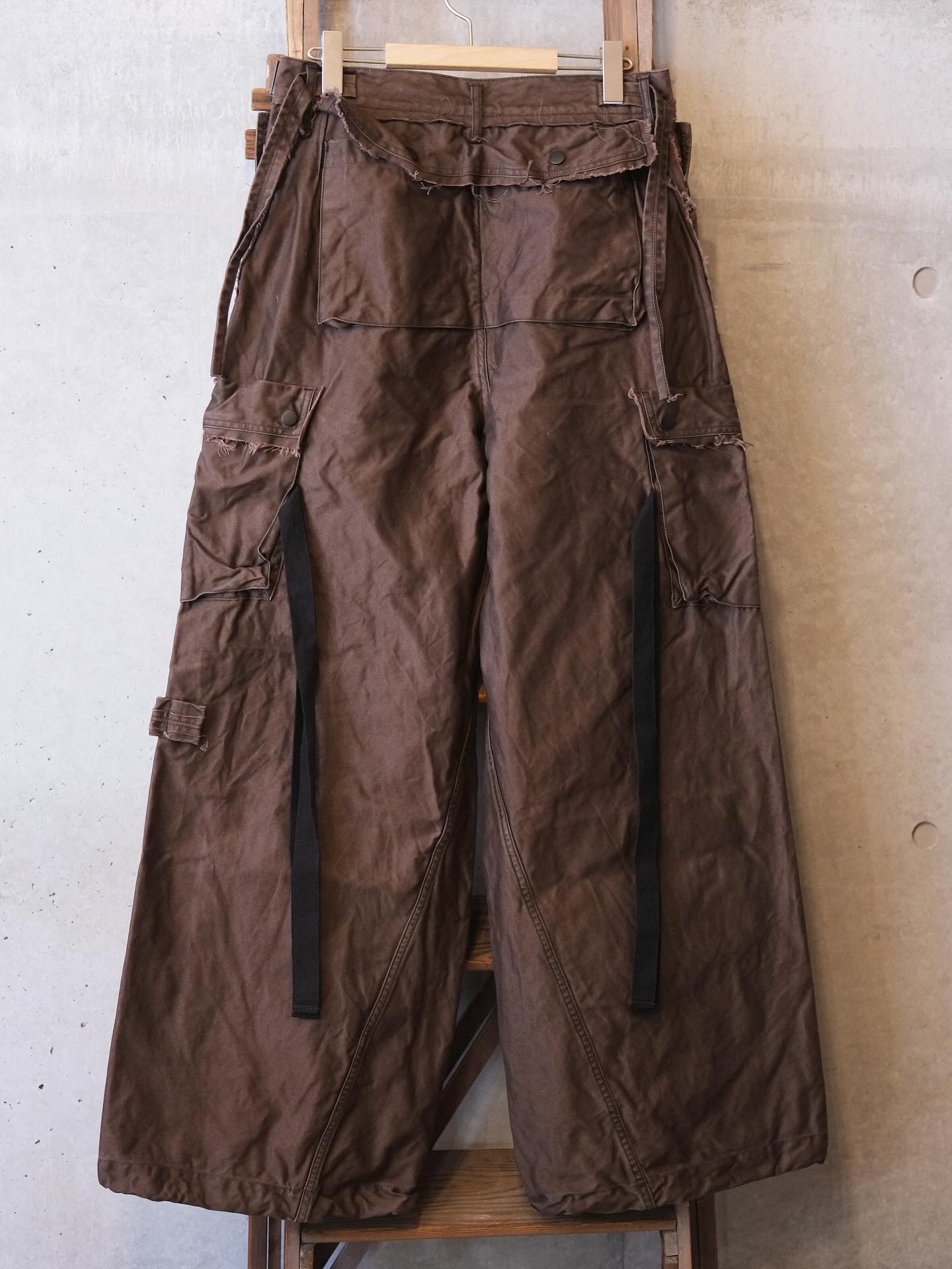Slash Seam Twist Cargo Pants(PIGMENT DYED MOLESKIN)