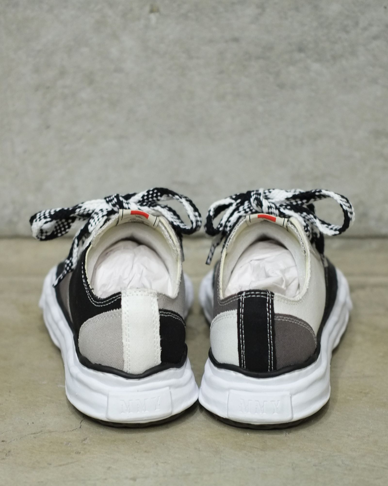 "PETERSON" OG Sole Multi Color Low-top Sneaker