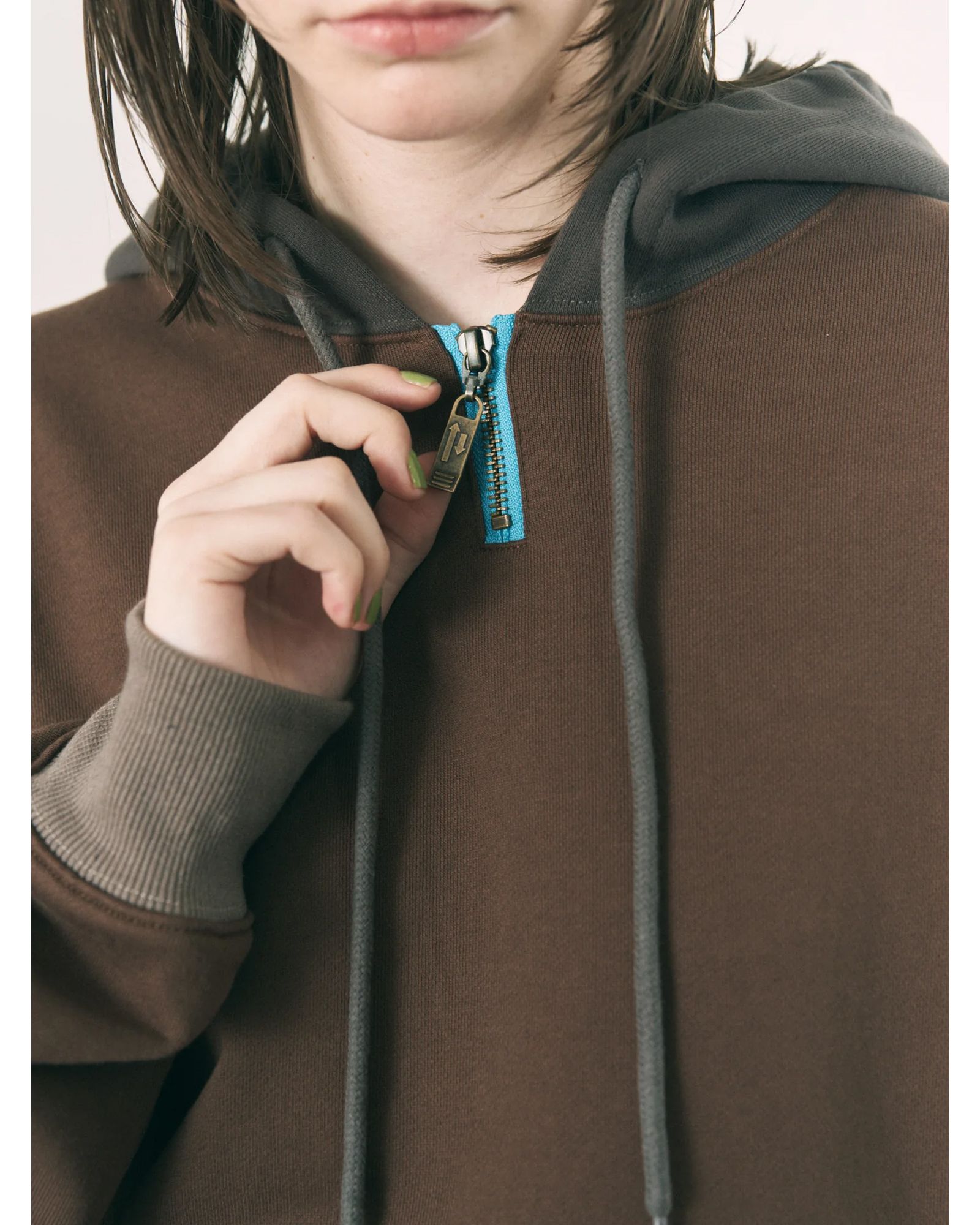 Mini Zip Hoodie / パーカー / ブラウン / PD-262-HCS-031