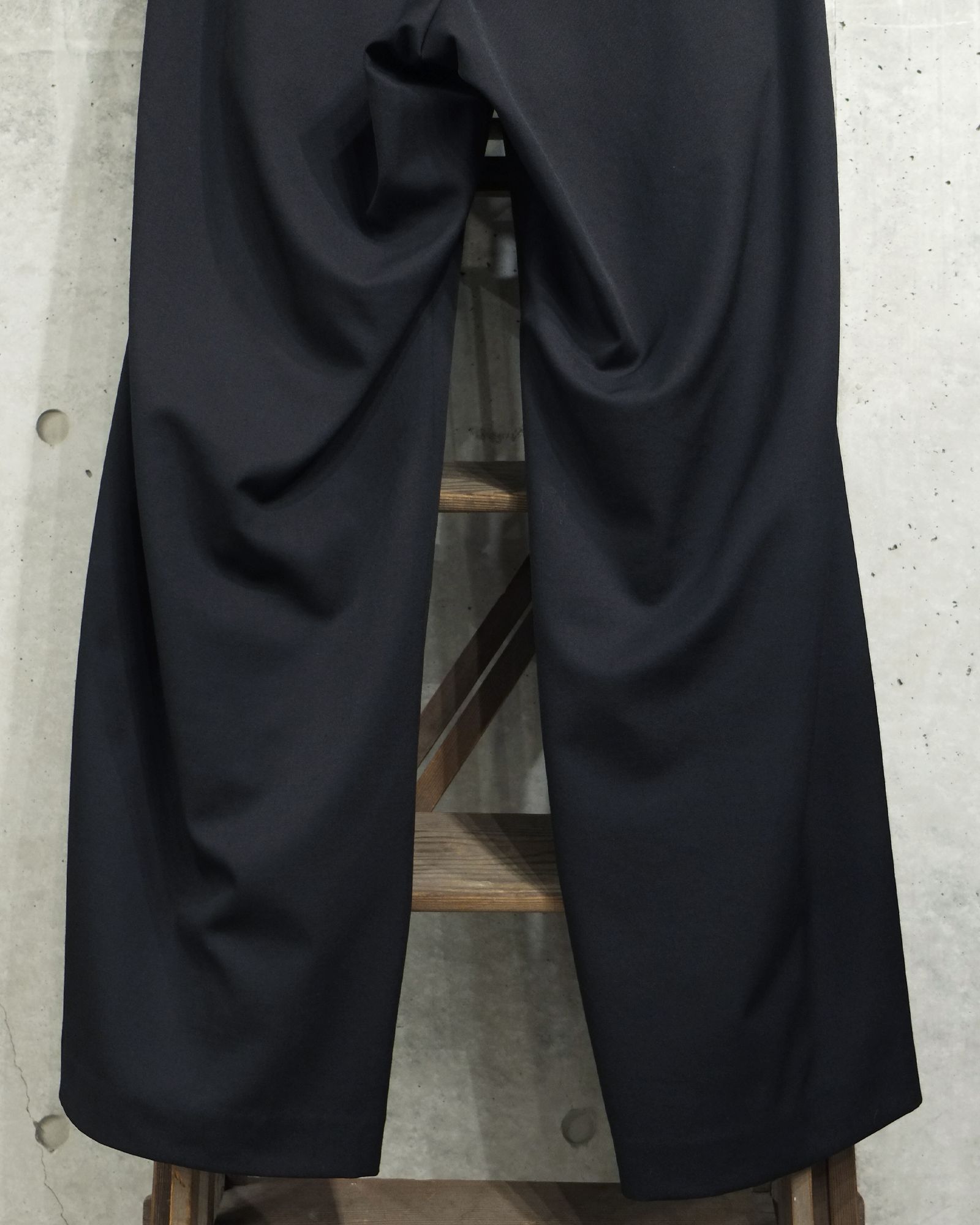 sulvam - Gabardine Wide Pants | fakejam