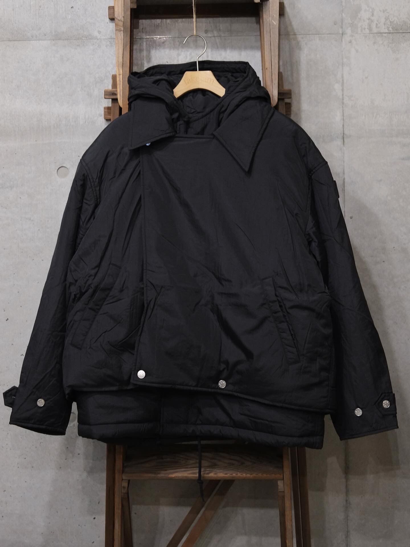 Double Cushy Hooded Jacket