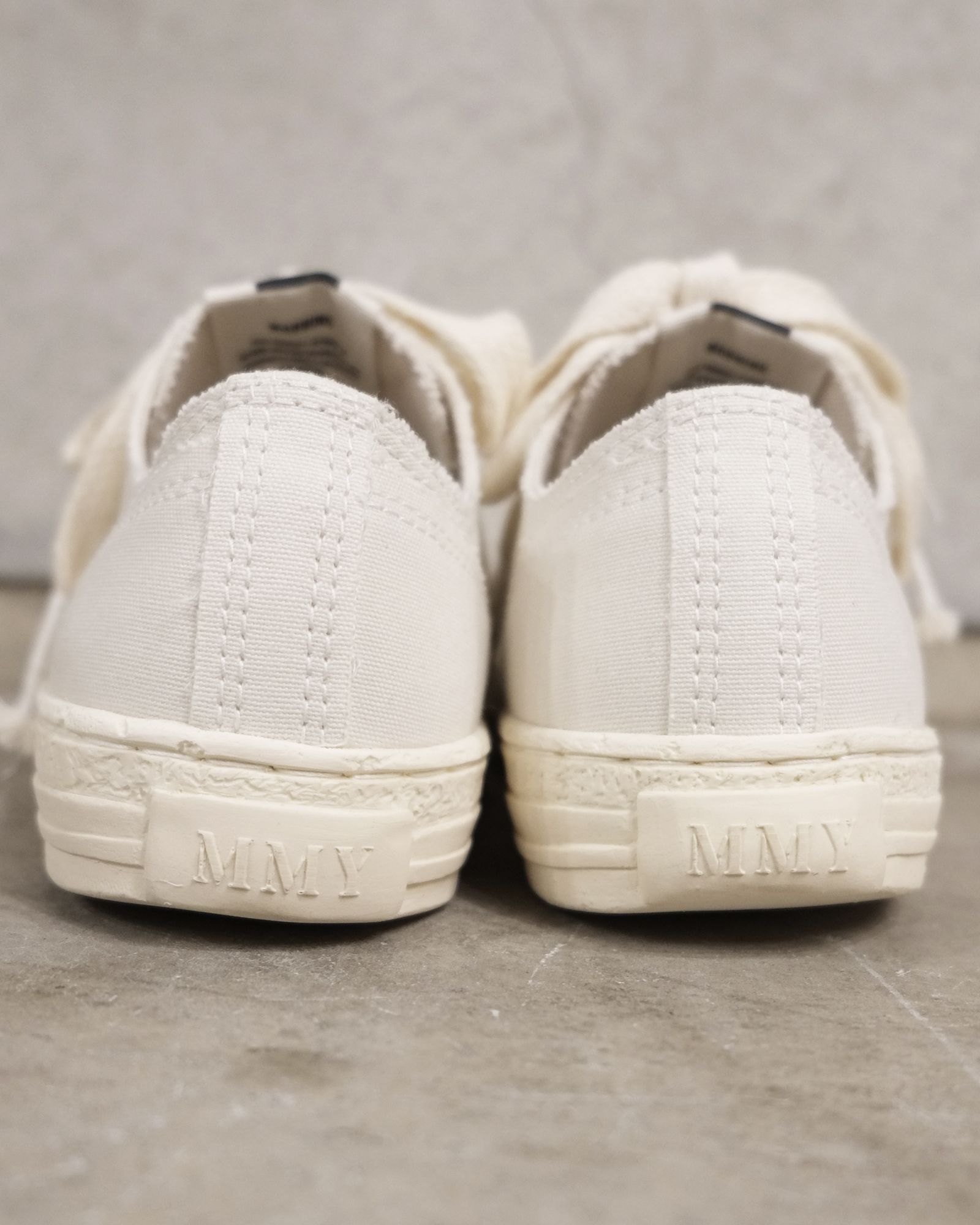 【General Scale】PAST Sole 6 - Hole Low-top Sneaker
