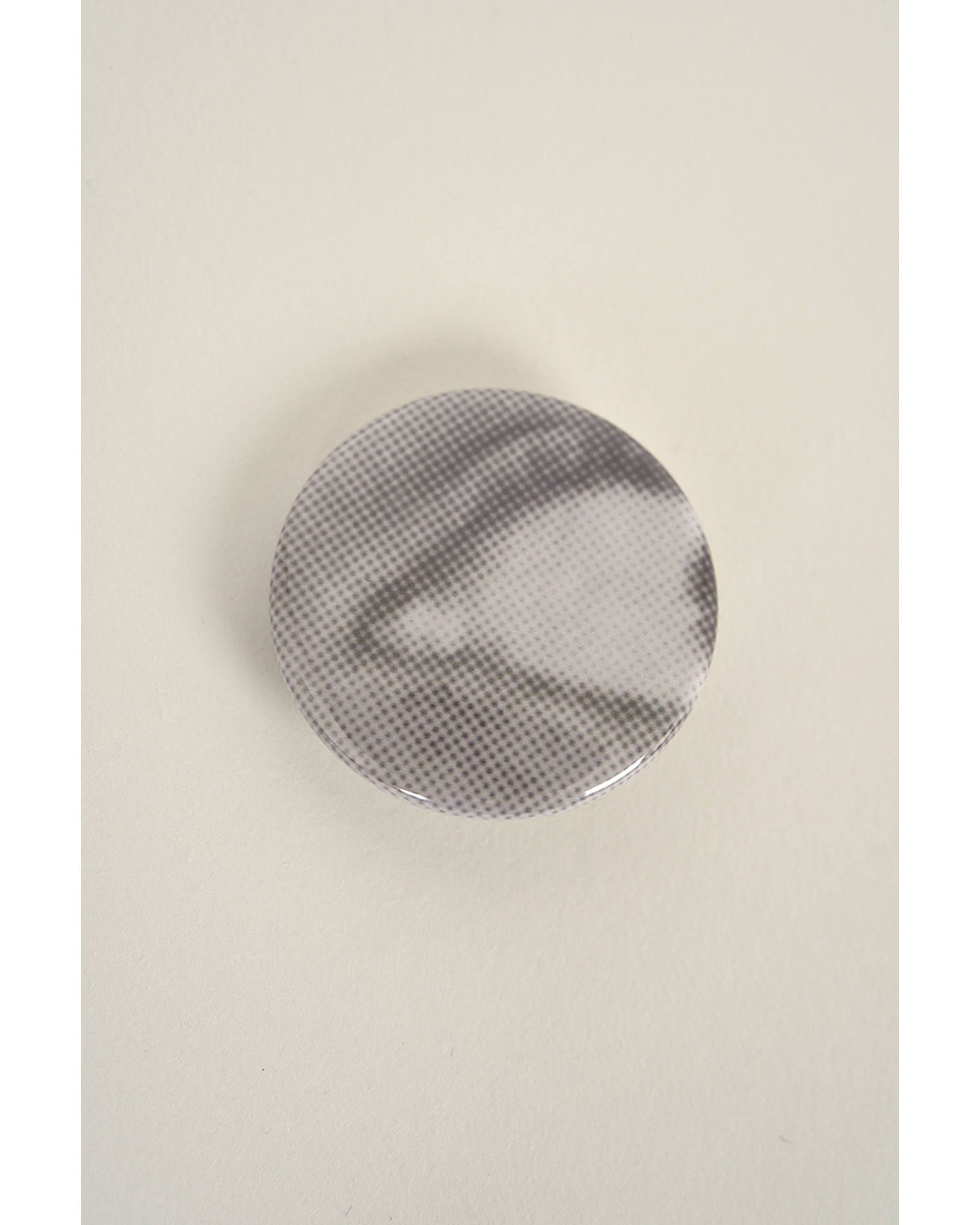 BADGE 35mm
