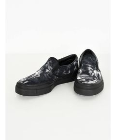 Canvas Slip-On Angels
