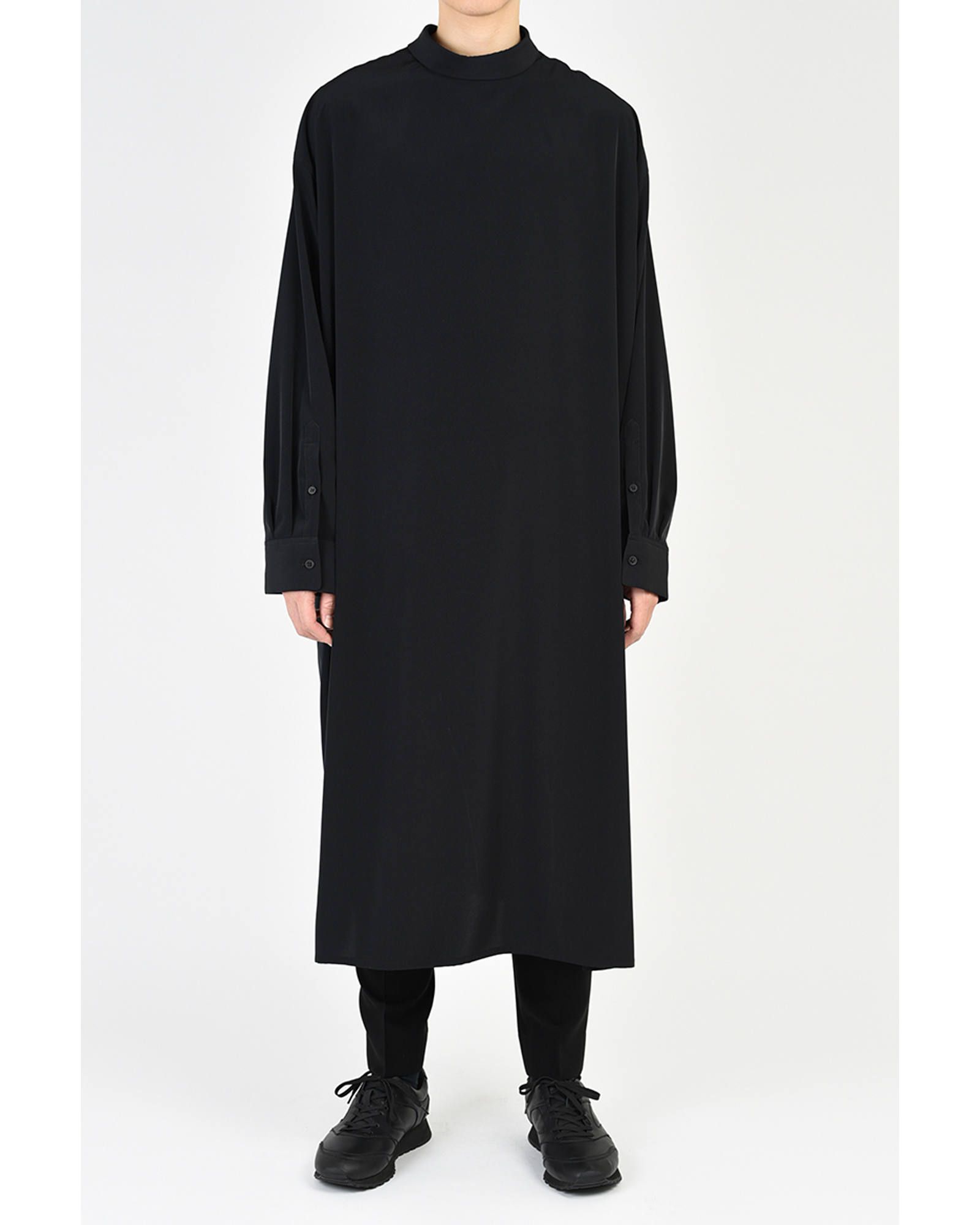 Back-Front Long Shirt