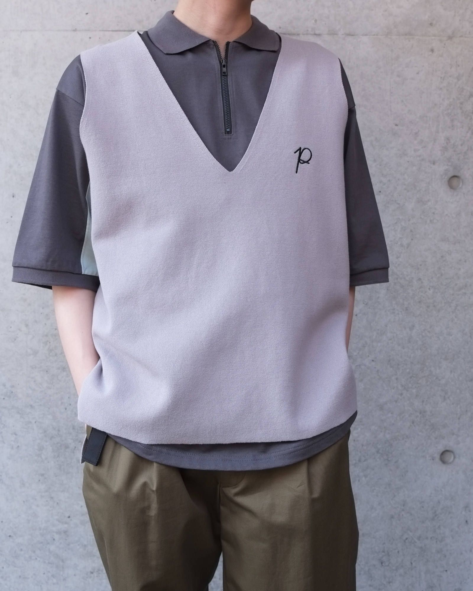 P Knit Vest
