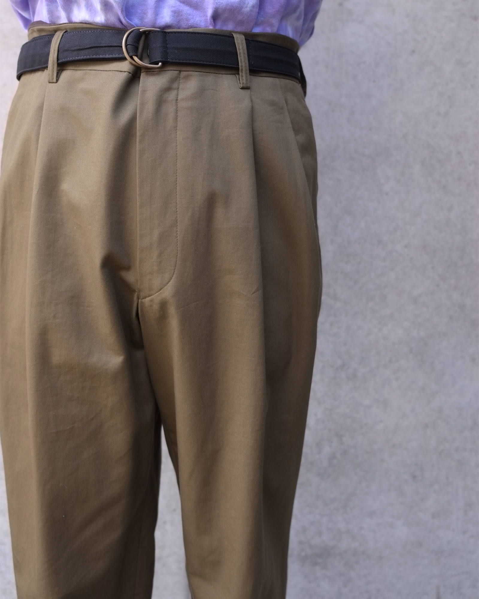 Hi wast wide trousers.