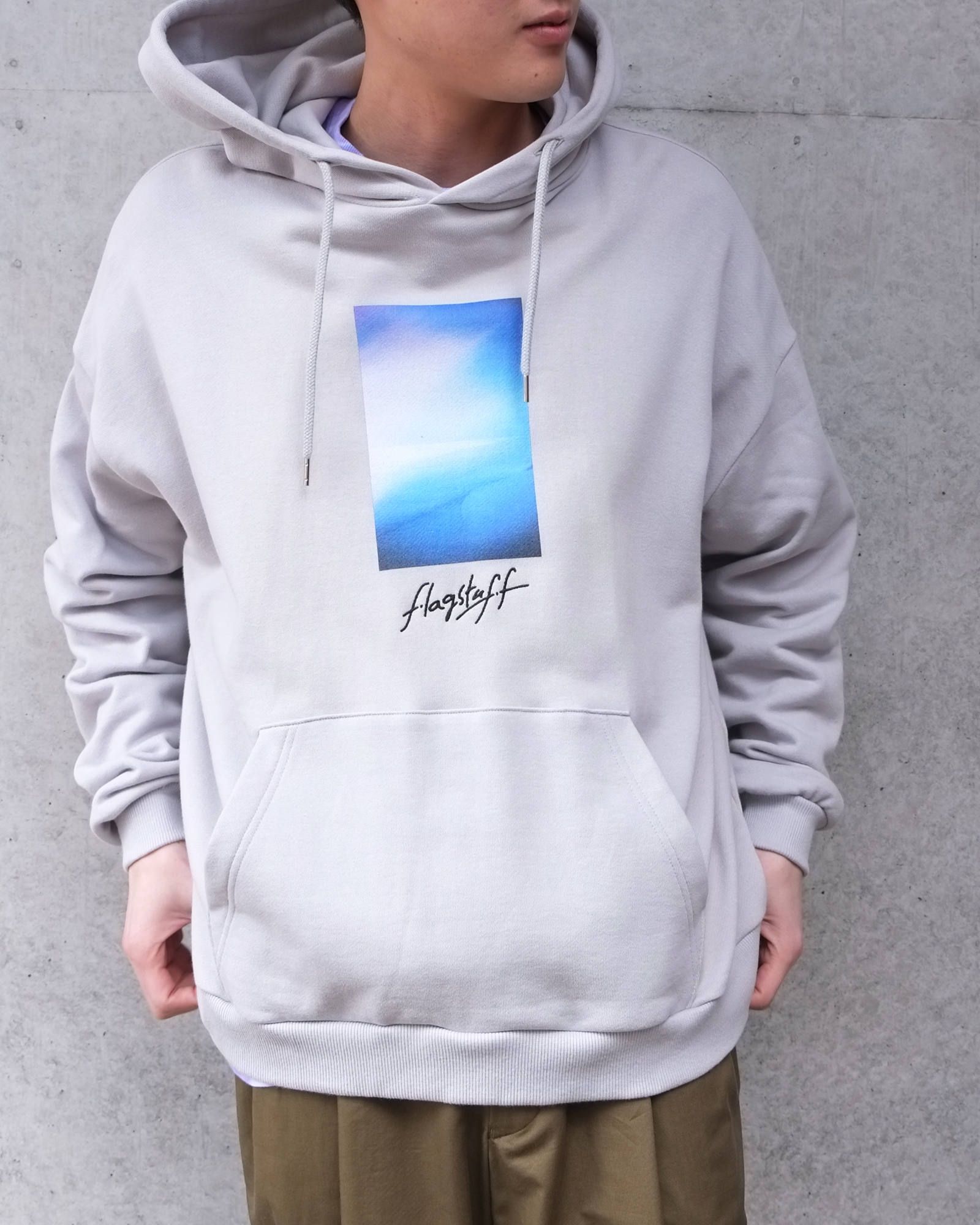 Line Hoodie