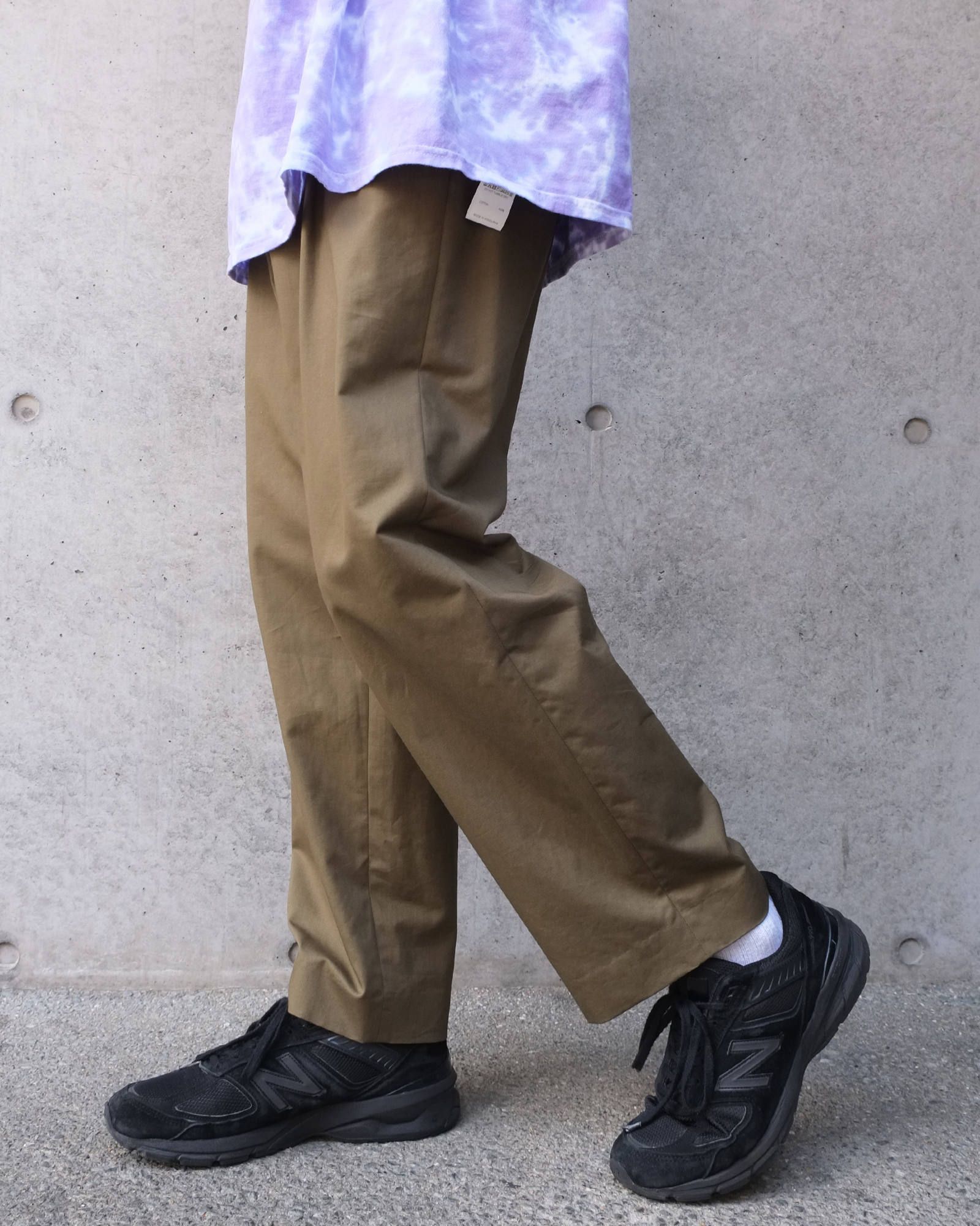 Hi wast wide trousers.