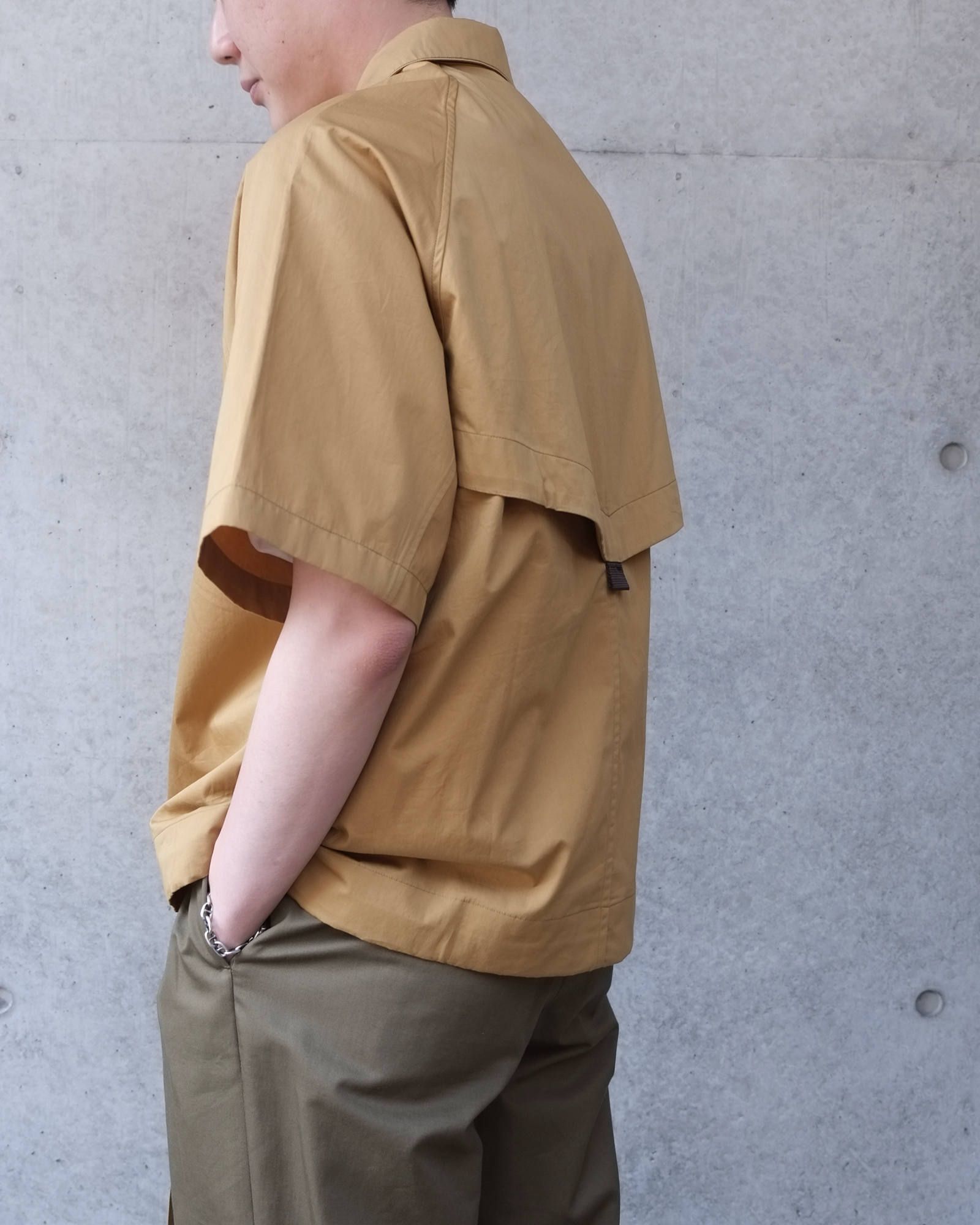 UK Coat Smooth Shirt