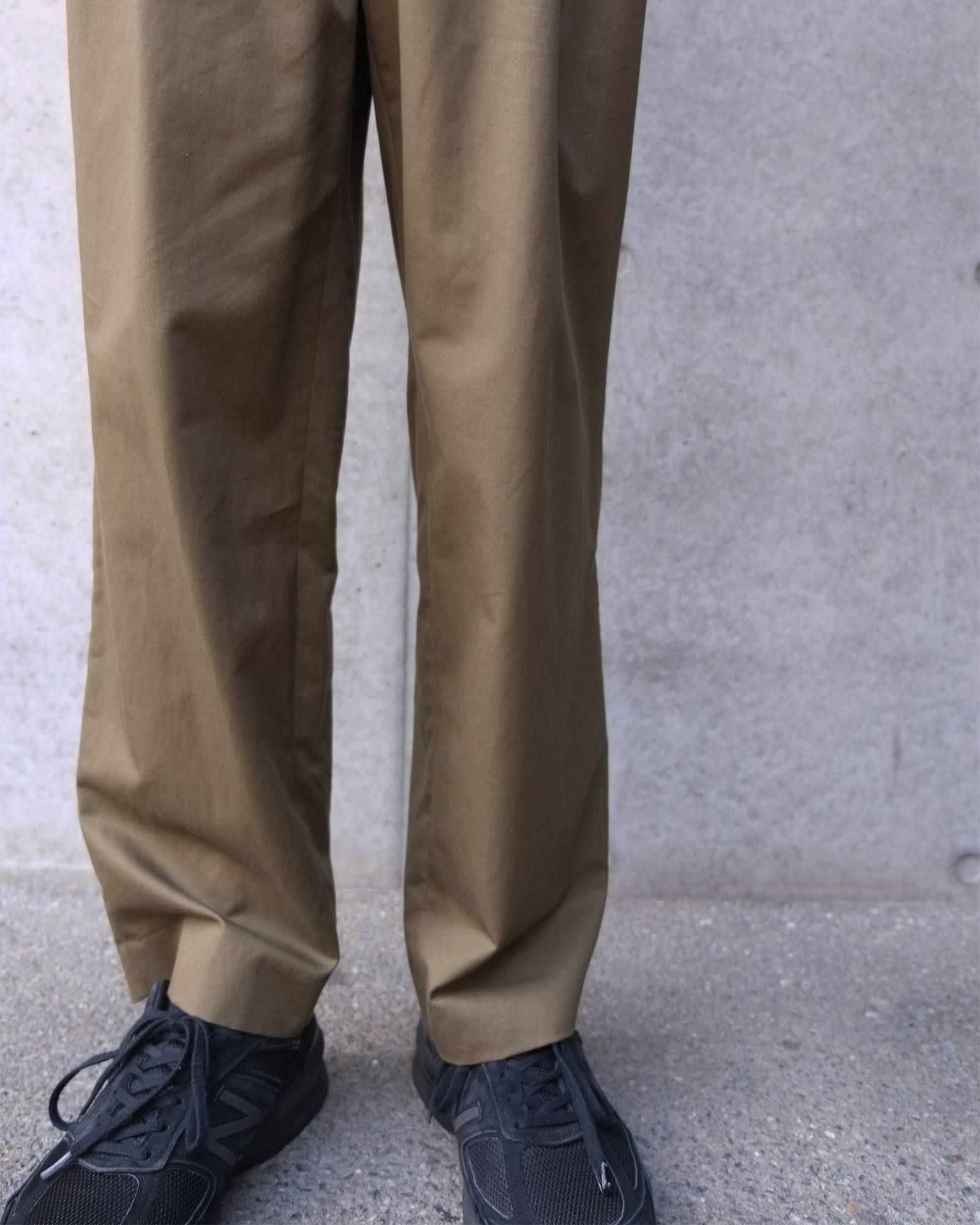 Hi wast wide trousers.