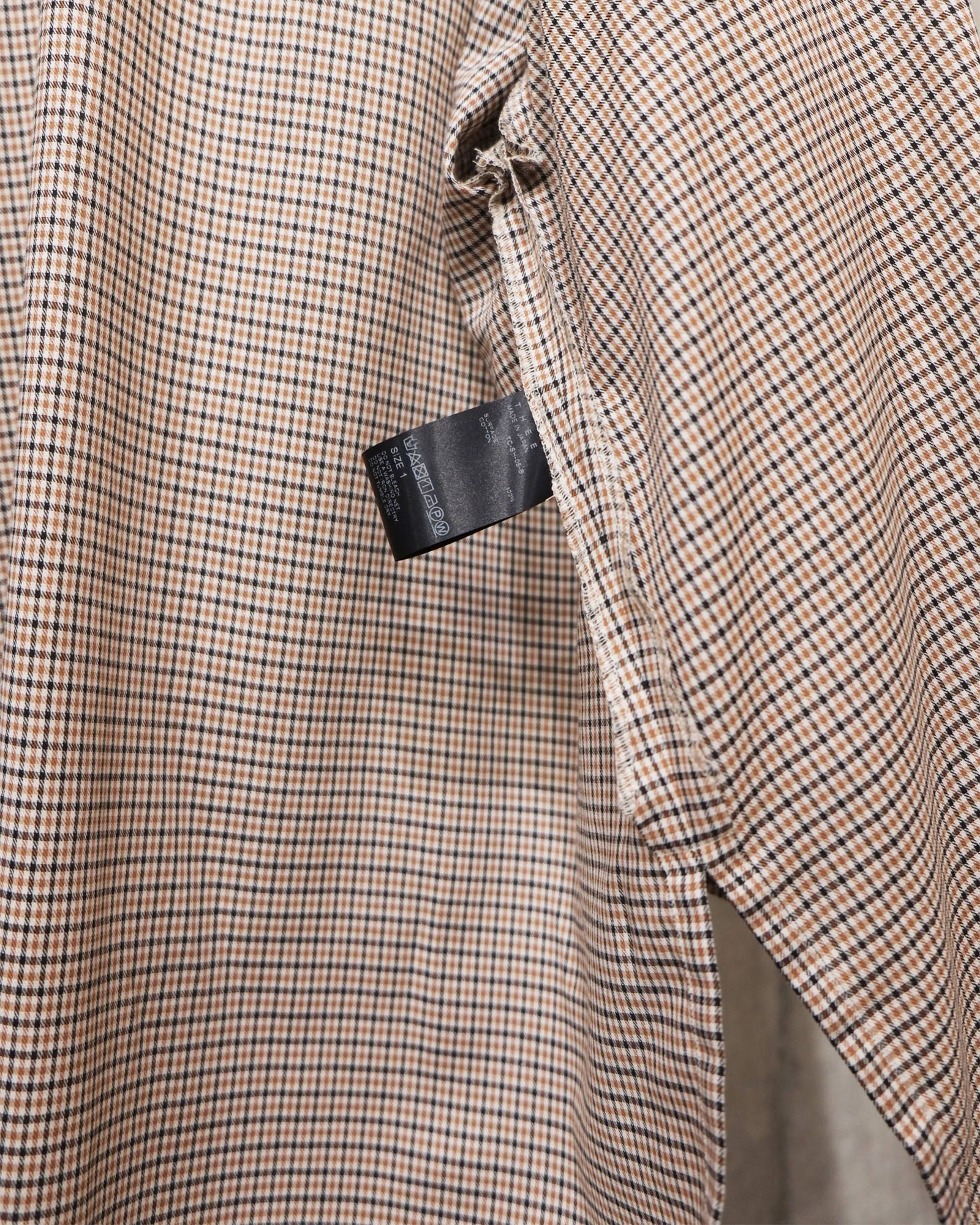 kimono sleeve shirts.