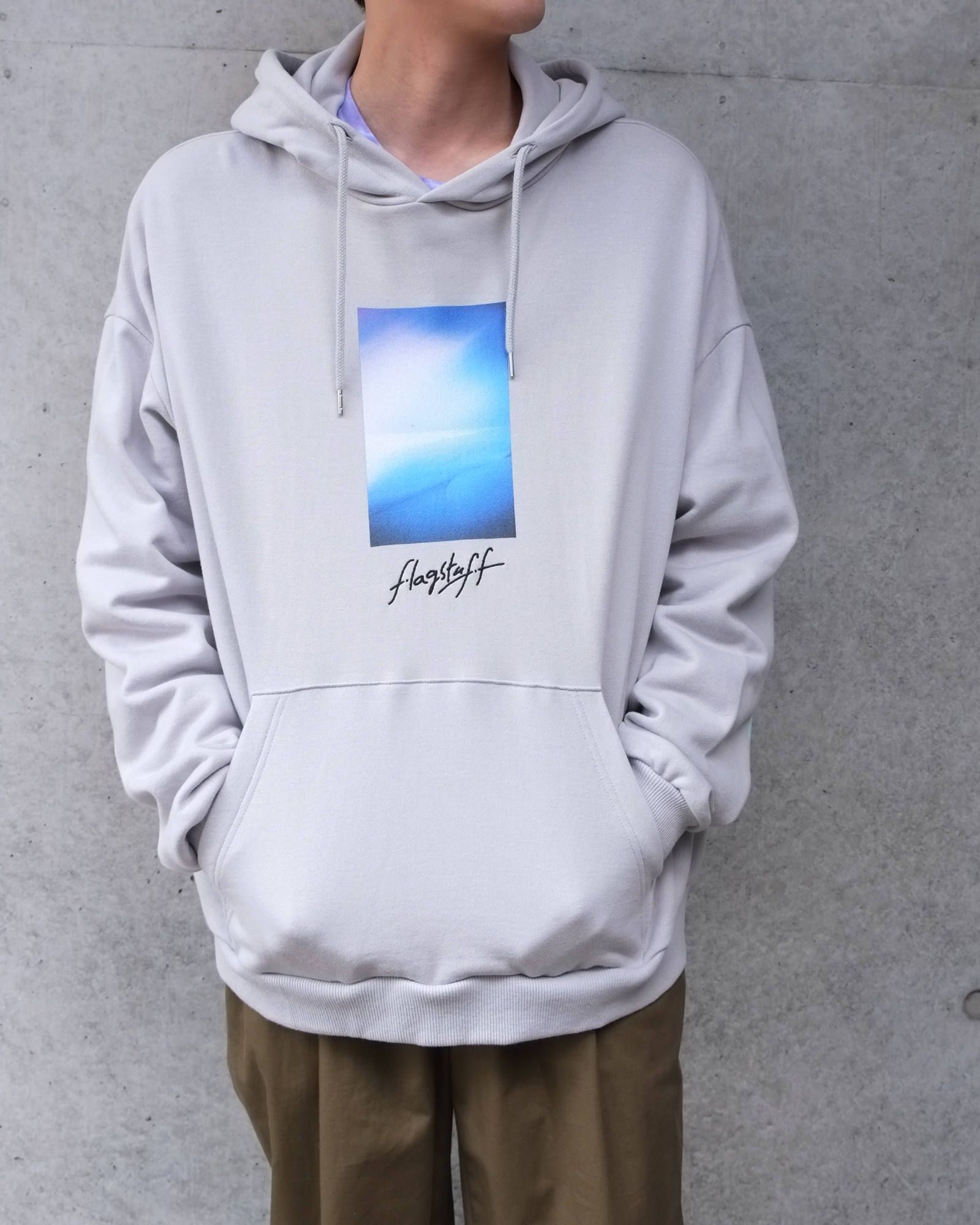 Line Hoodie