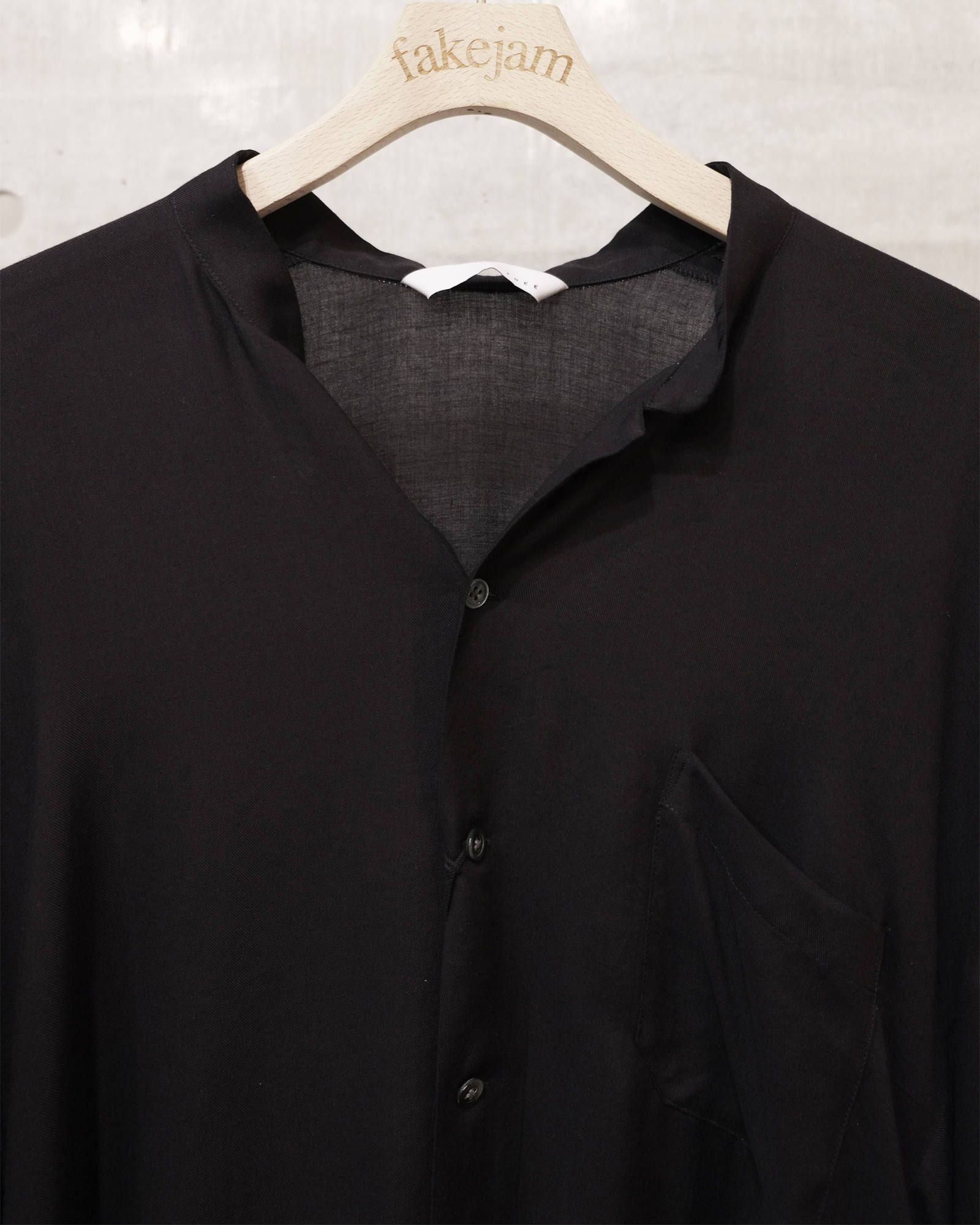 kimono sleeve shirts.