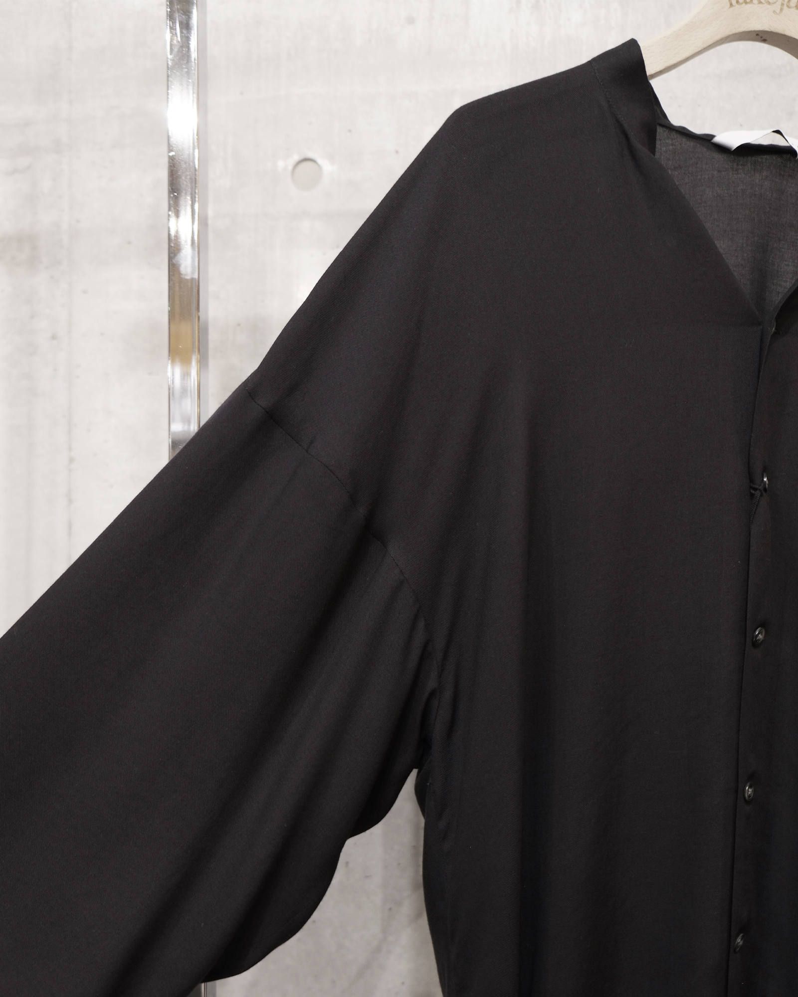 kimono sleeve shirts.