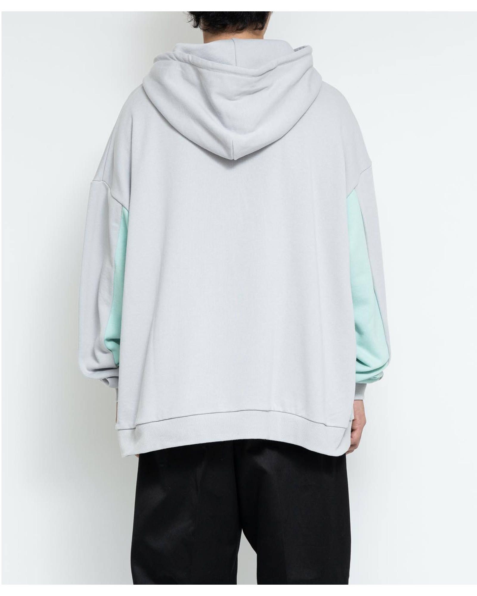 Line Hoodie