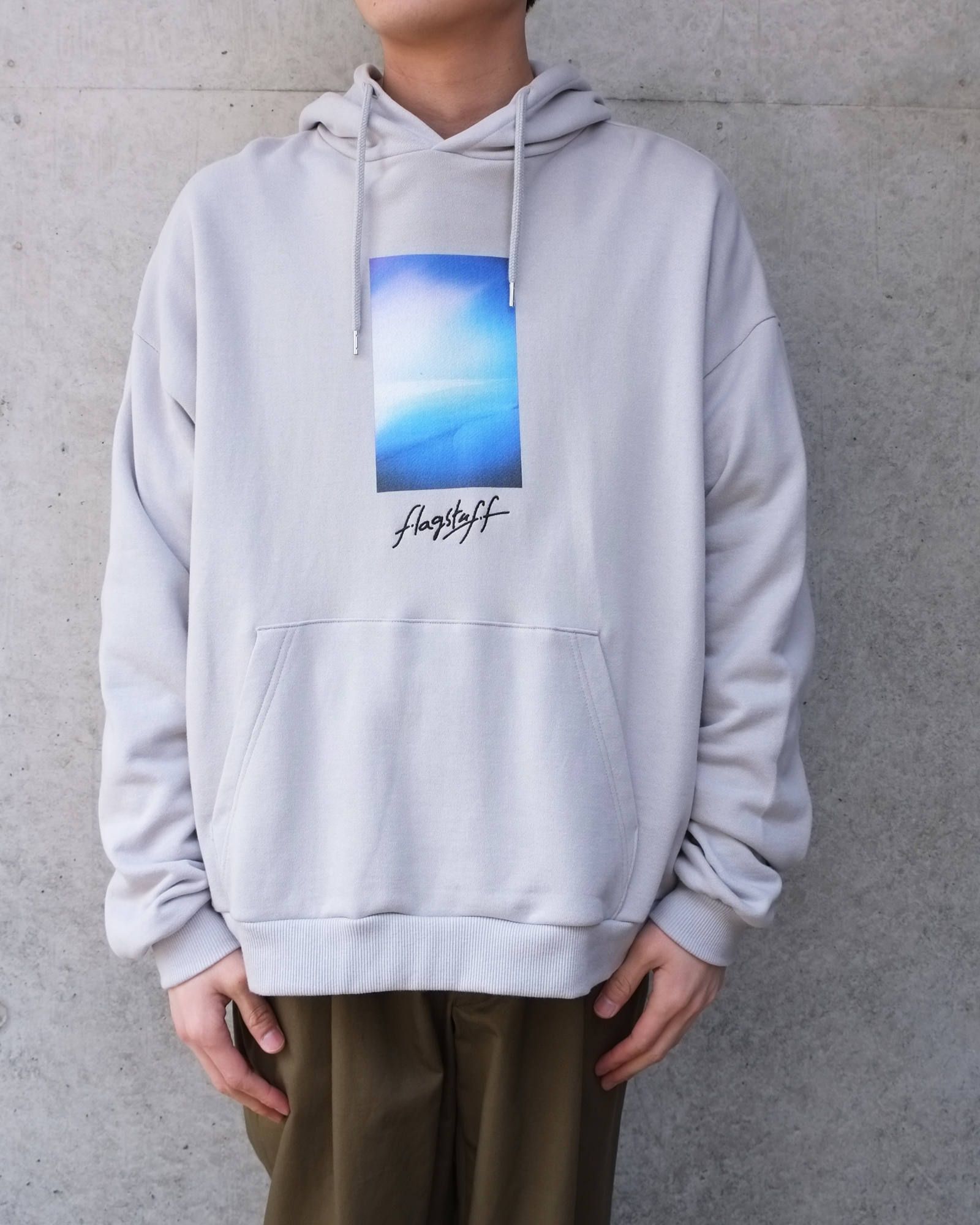 Line Hoodie