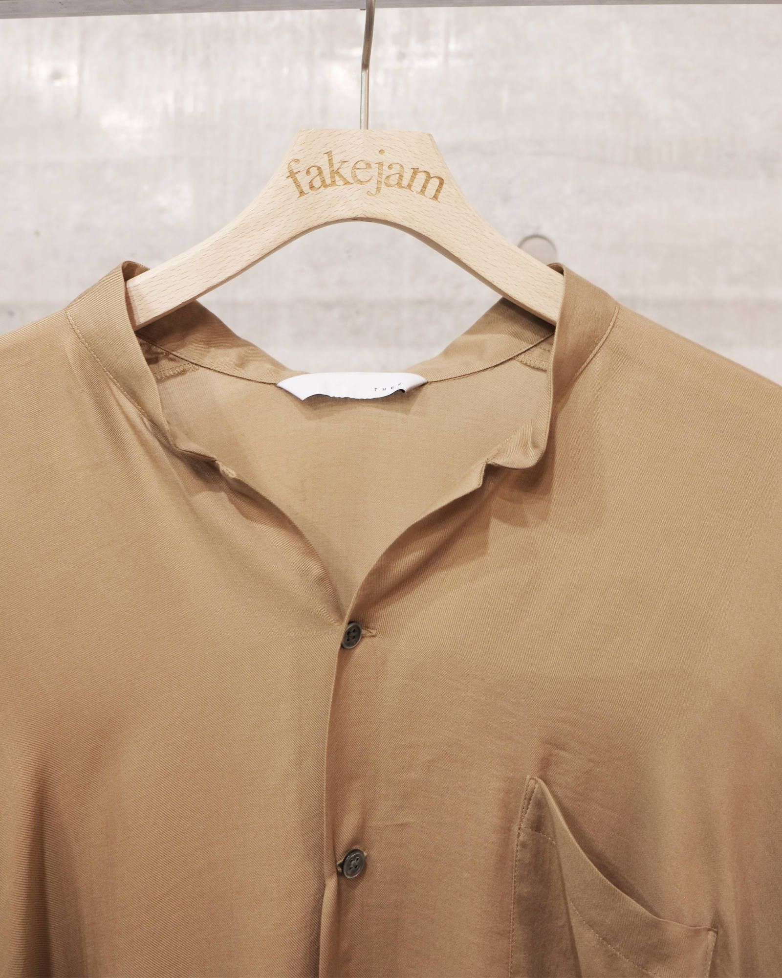 kimono sleeve shirts.