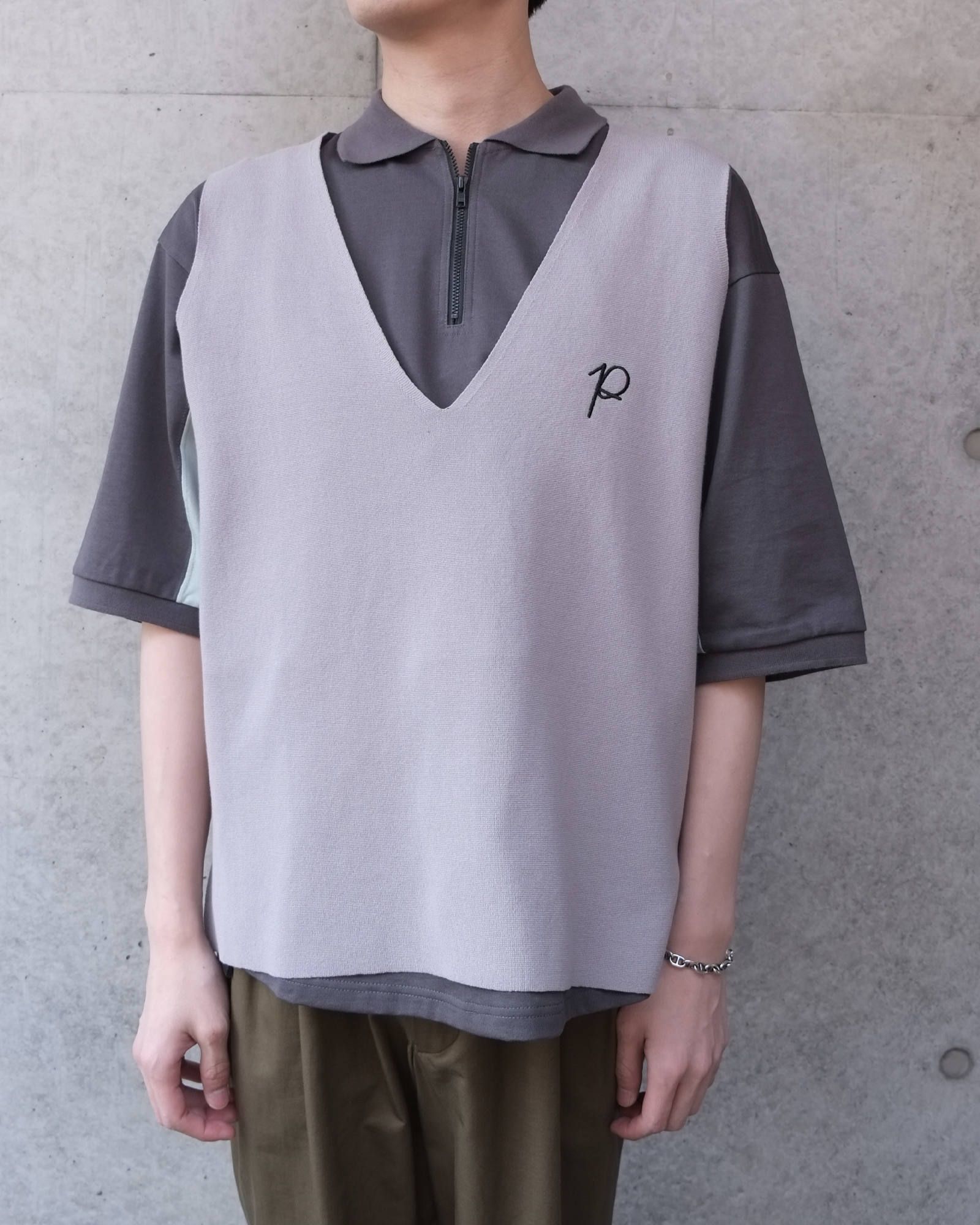 P Knit Vest