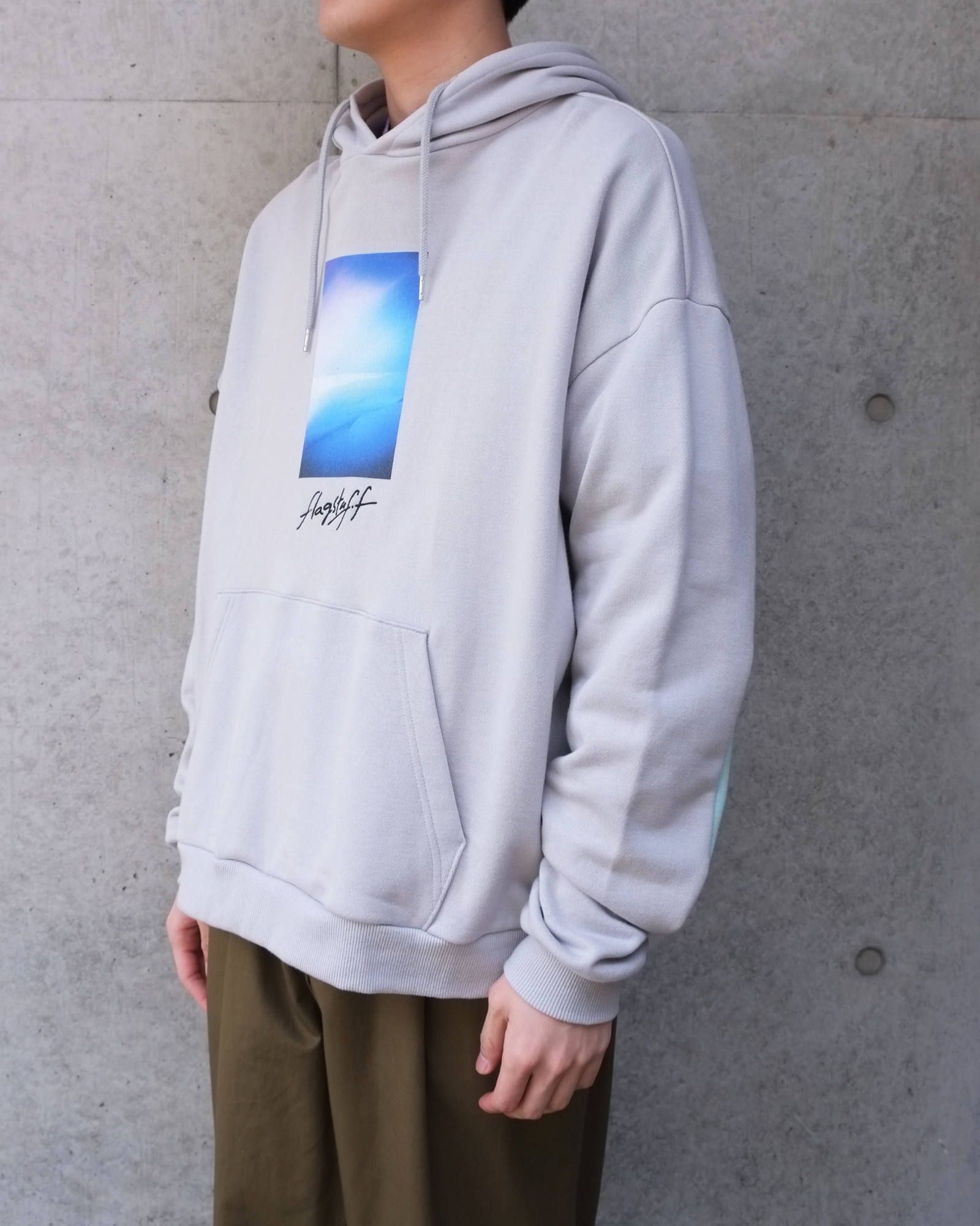 Line Hoodie