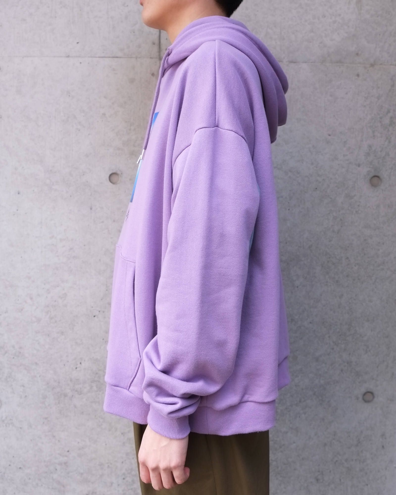 Line Hoodie