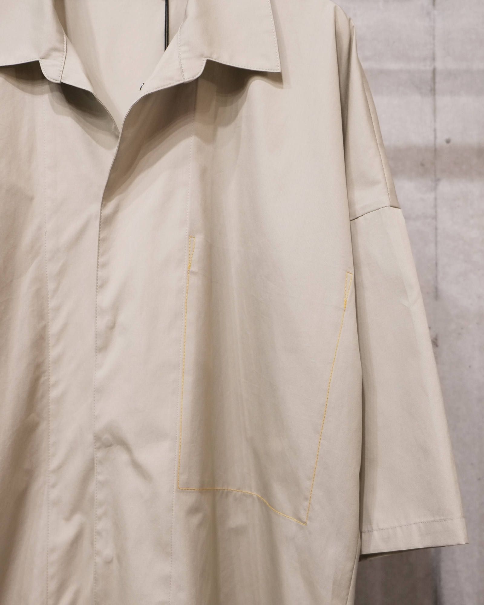 oversize S/S shirts.