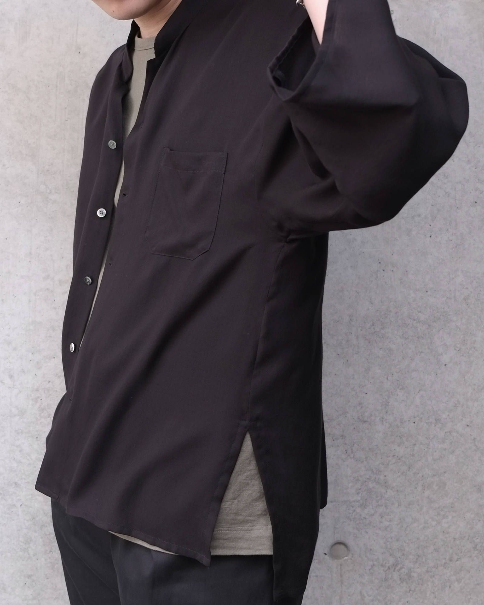 kimono sleeve shirts.