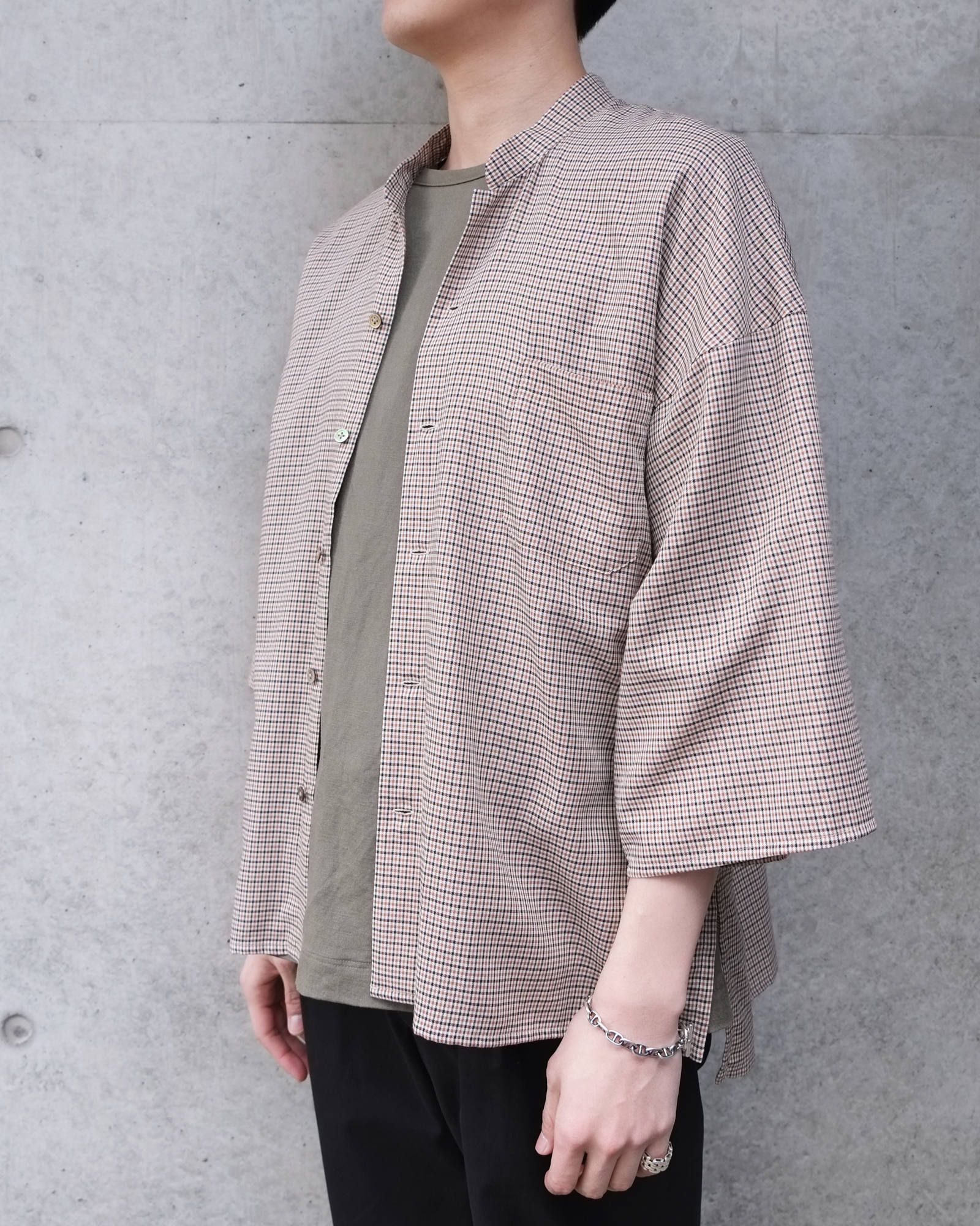 kimono sleeve shirts.